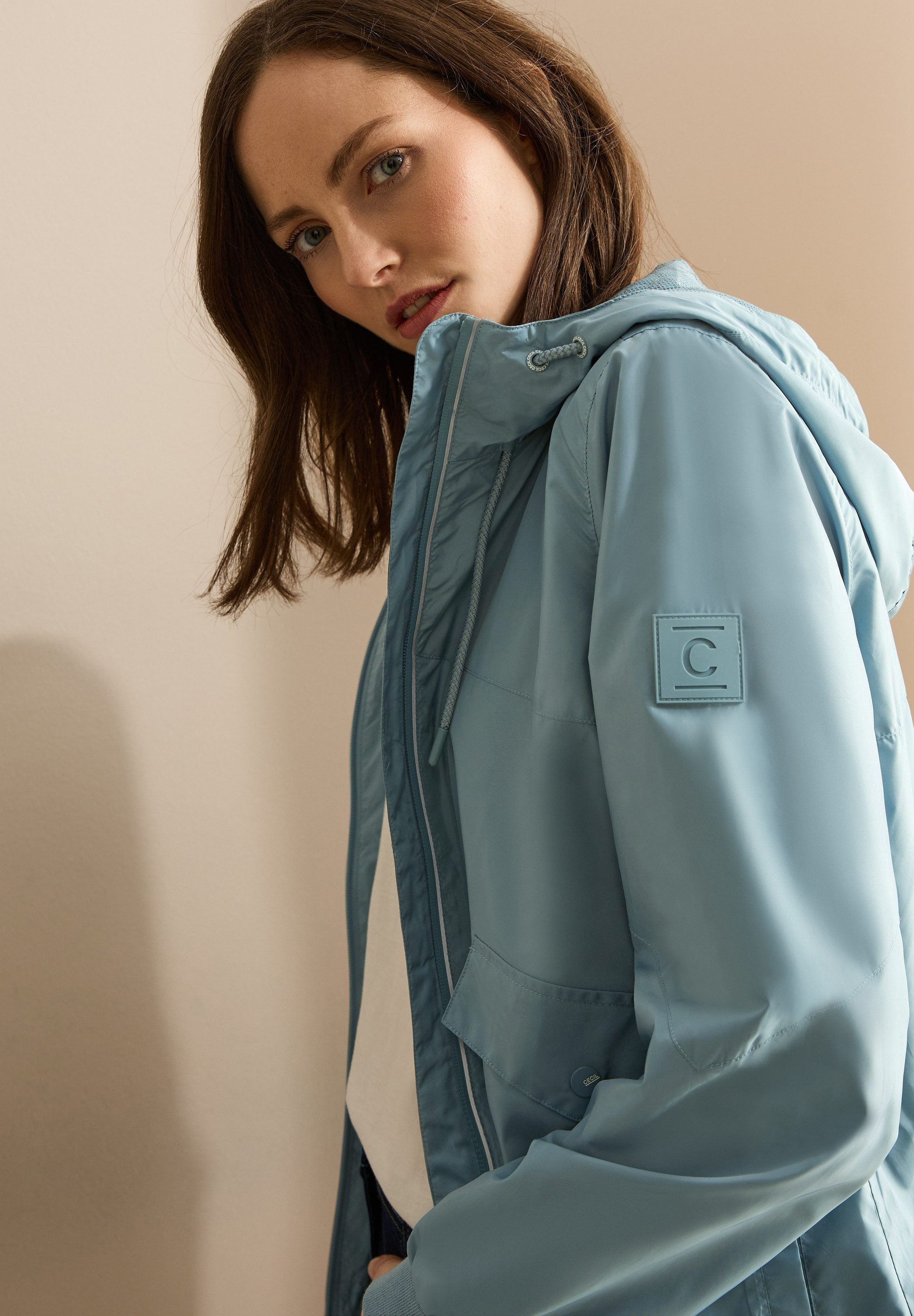 Cecil Windbreaker met capuchon en rijgkoord