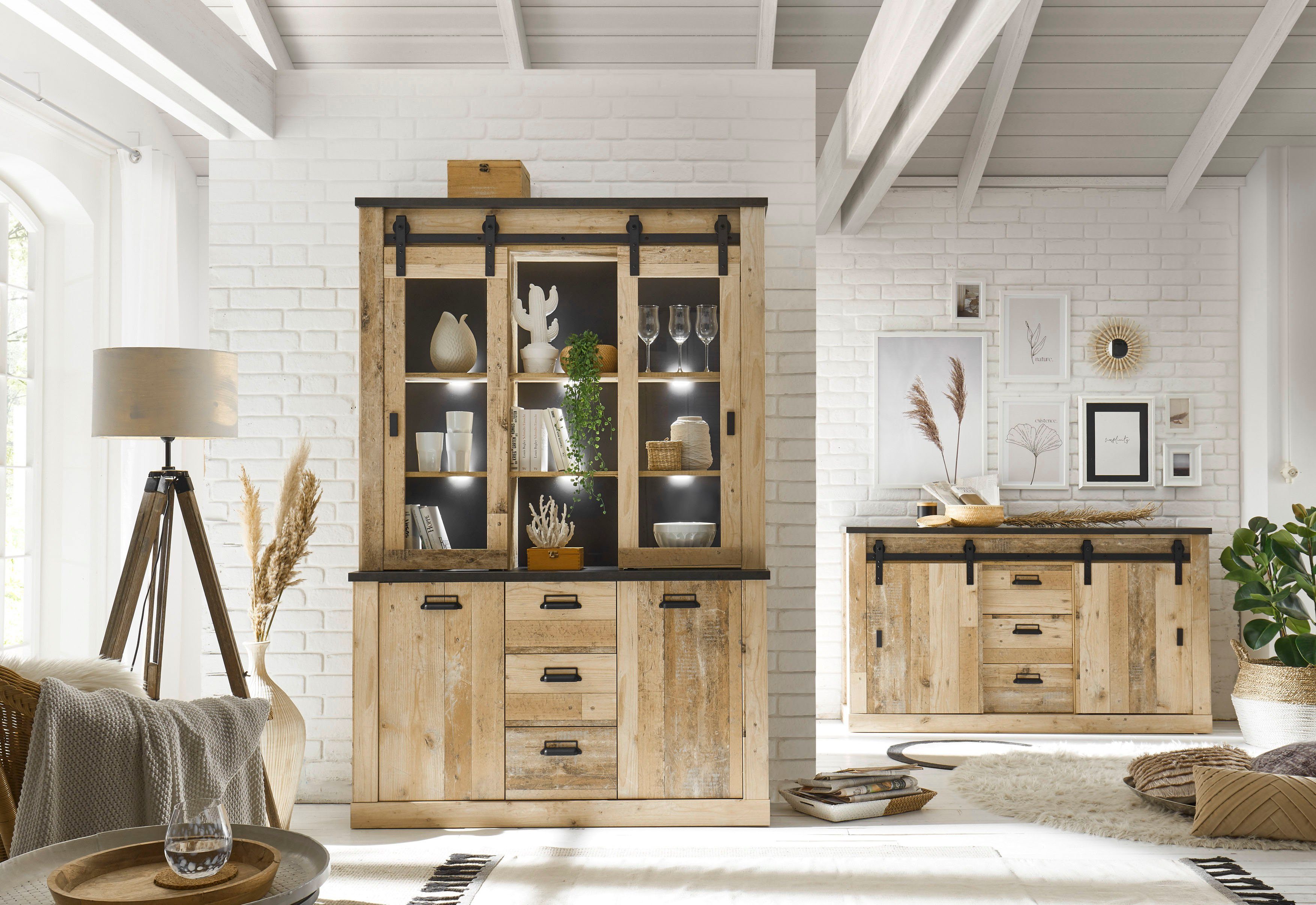 Home affaire Dressoir Sherwood Houtdecor, met schuurdeurbeslag en apothekersgrepen, breedte 161 cm