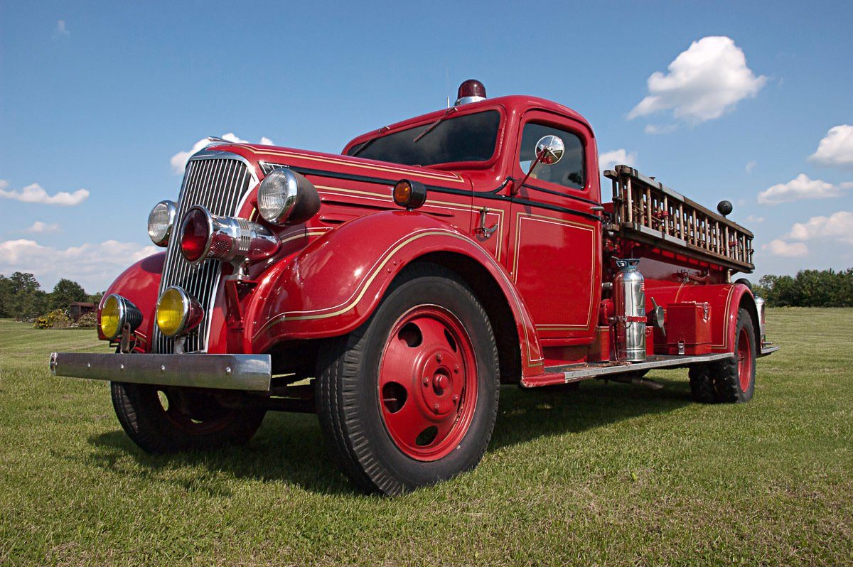 Papermoon Fotobehang Vintage Feuerwehrauto