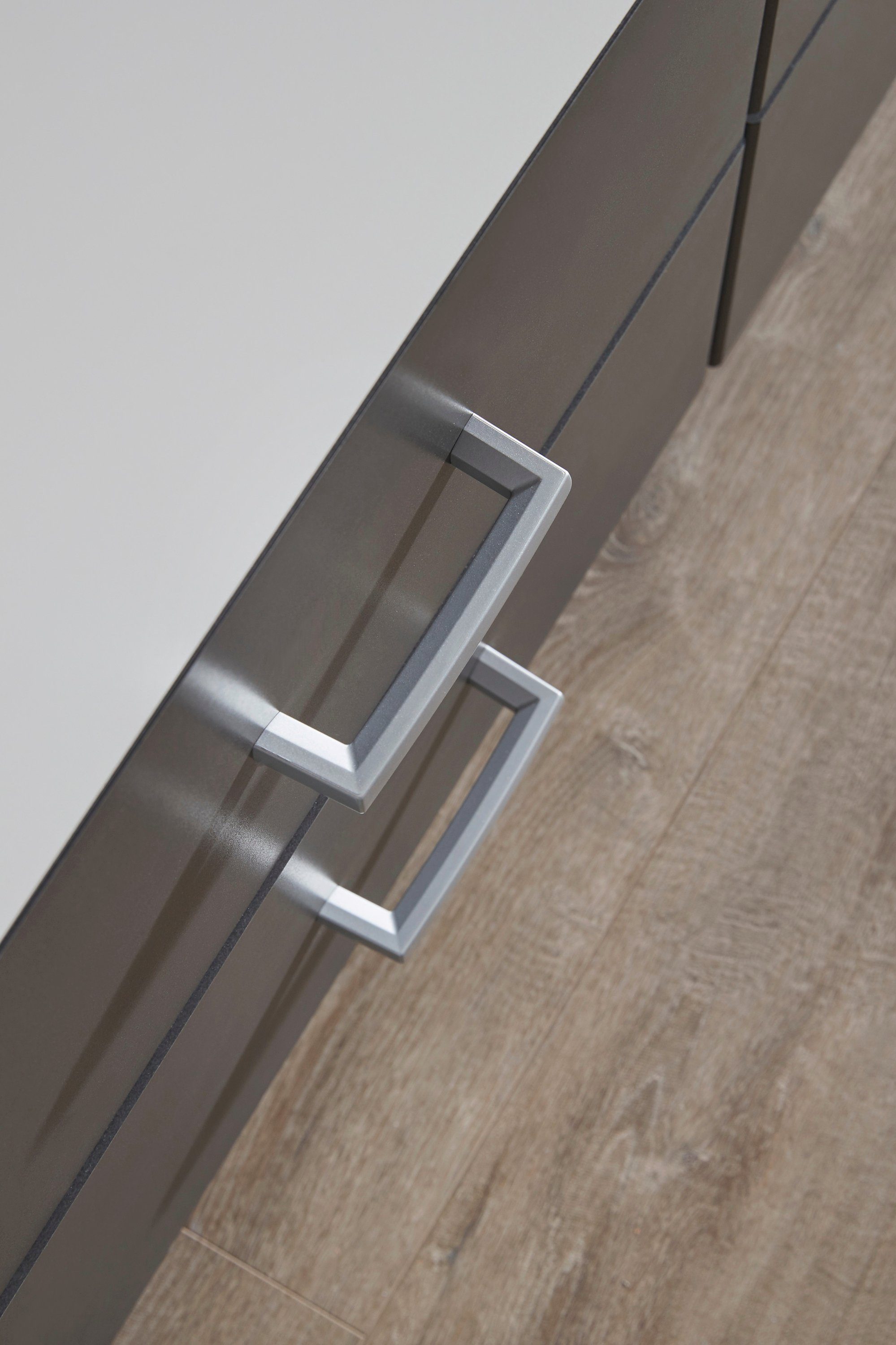 rauch Draaideurkast Kledingkast kast garderobe linnenkast GAMMA in 3 breedtes met 6 lades, in eenvoudig design topseller made in germany
