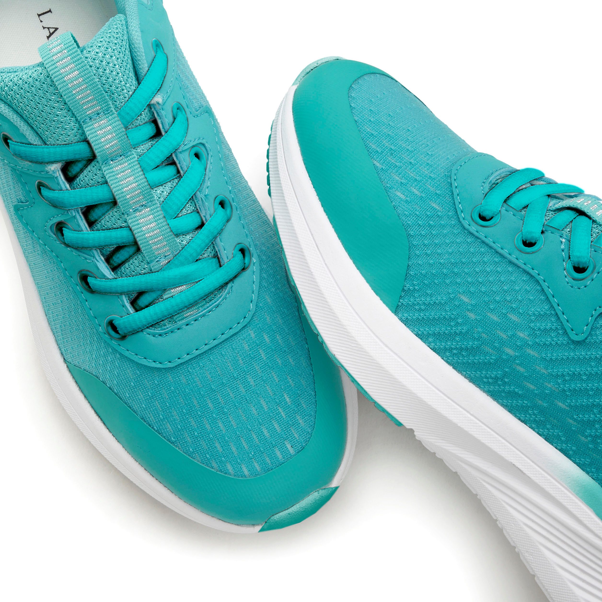 Lascana Sneakers Vrijetijdsschoen, veterschoen met uitneembare binnenzool VEGAN