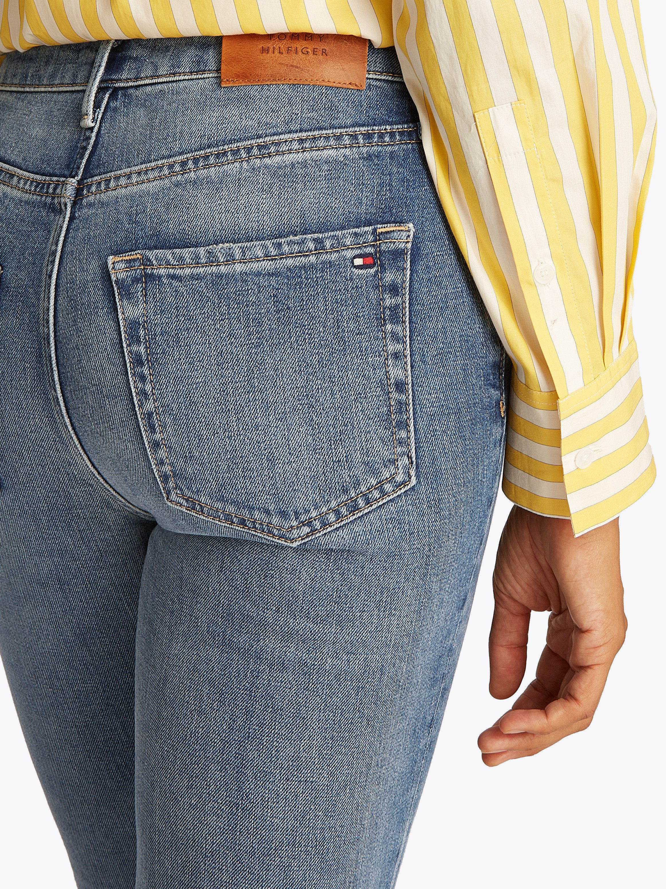 Tommy Hilfiger Slim fit jeans Slim Cigarette High Waist met logo-badge, in blauwe wassing