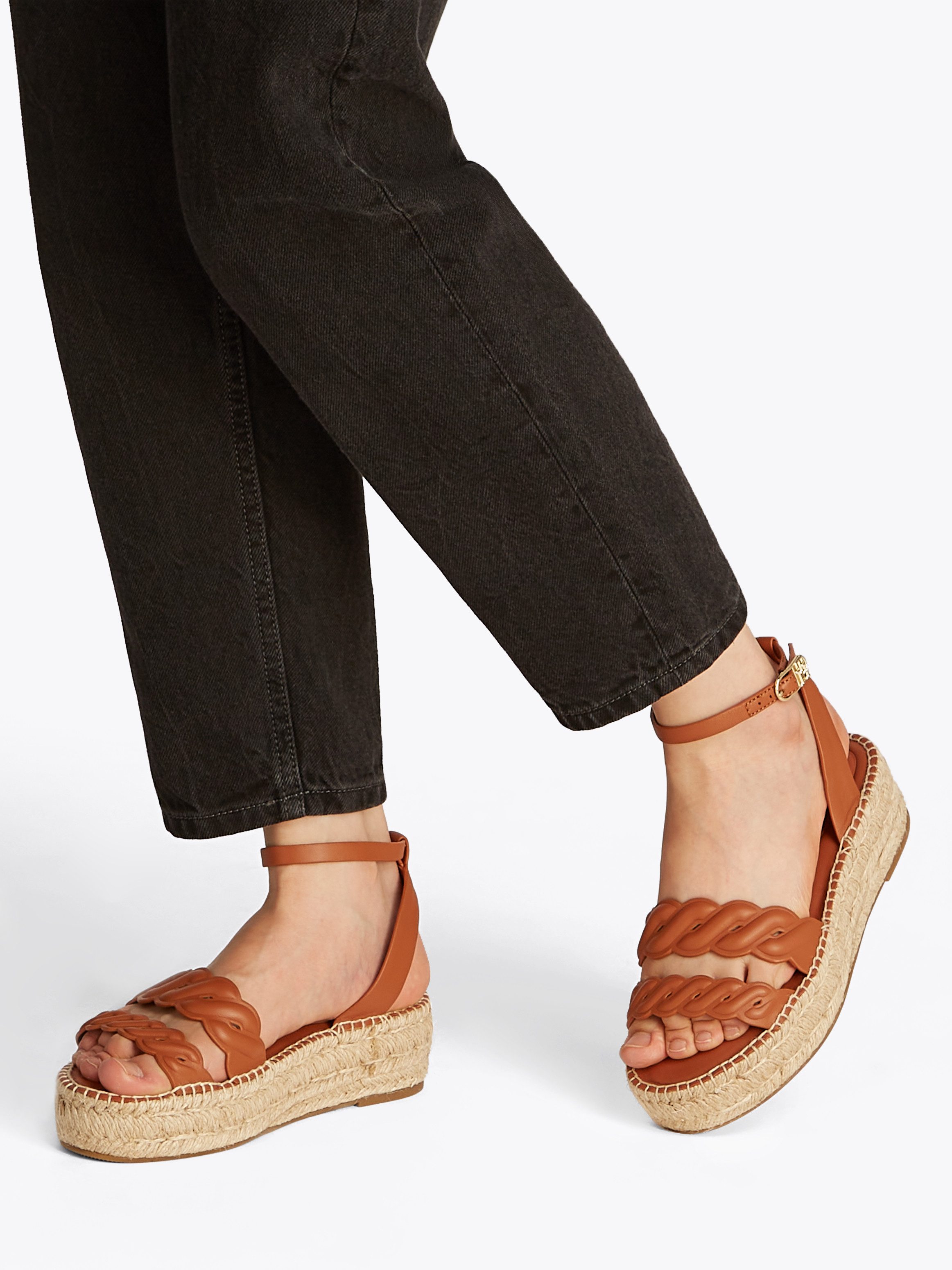 Tommy Hilfiger Sleehaksandaaltjes