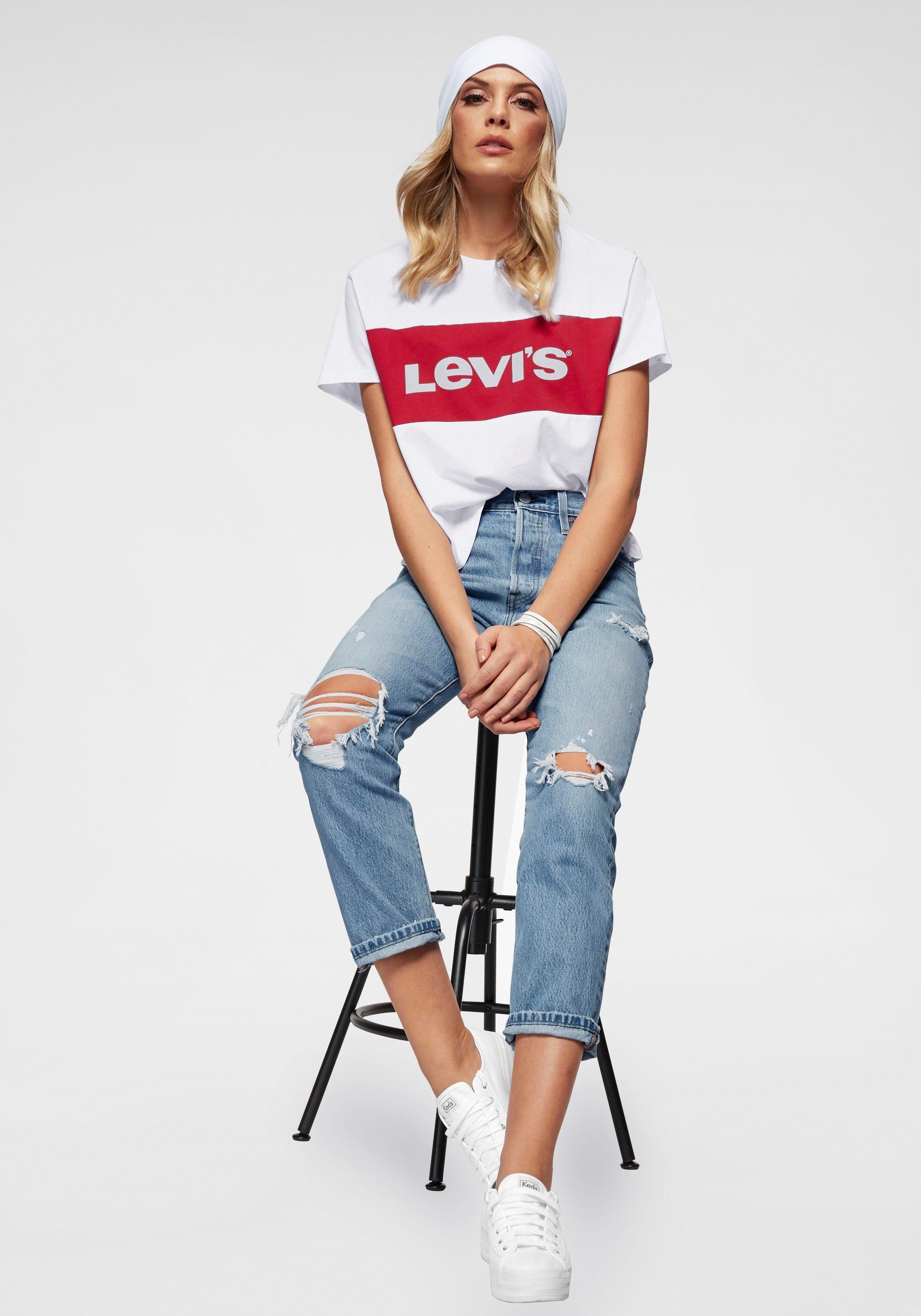 levis destroyed jeans