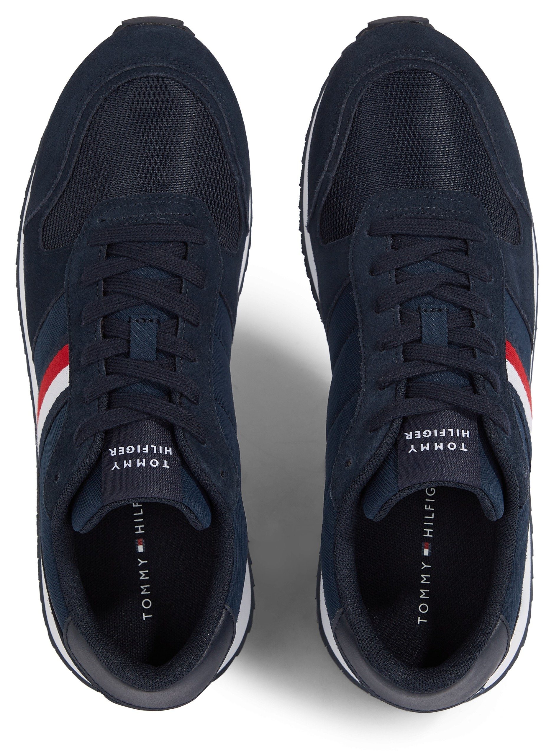 Tommy Hilfiger Sneakers RUNNER EVO MIX ESS met zijstrepen, vrijetijdsschoen, lage schoen, veterschoen