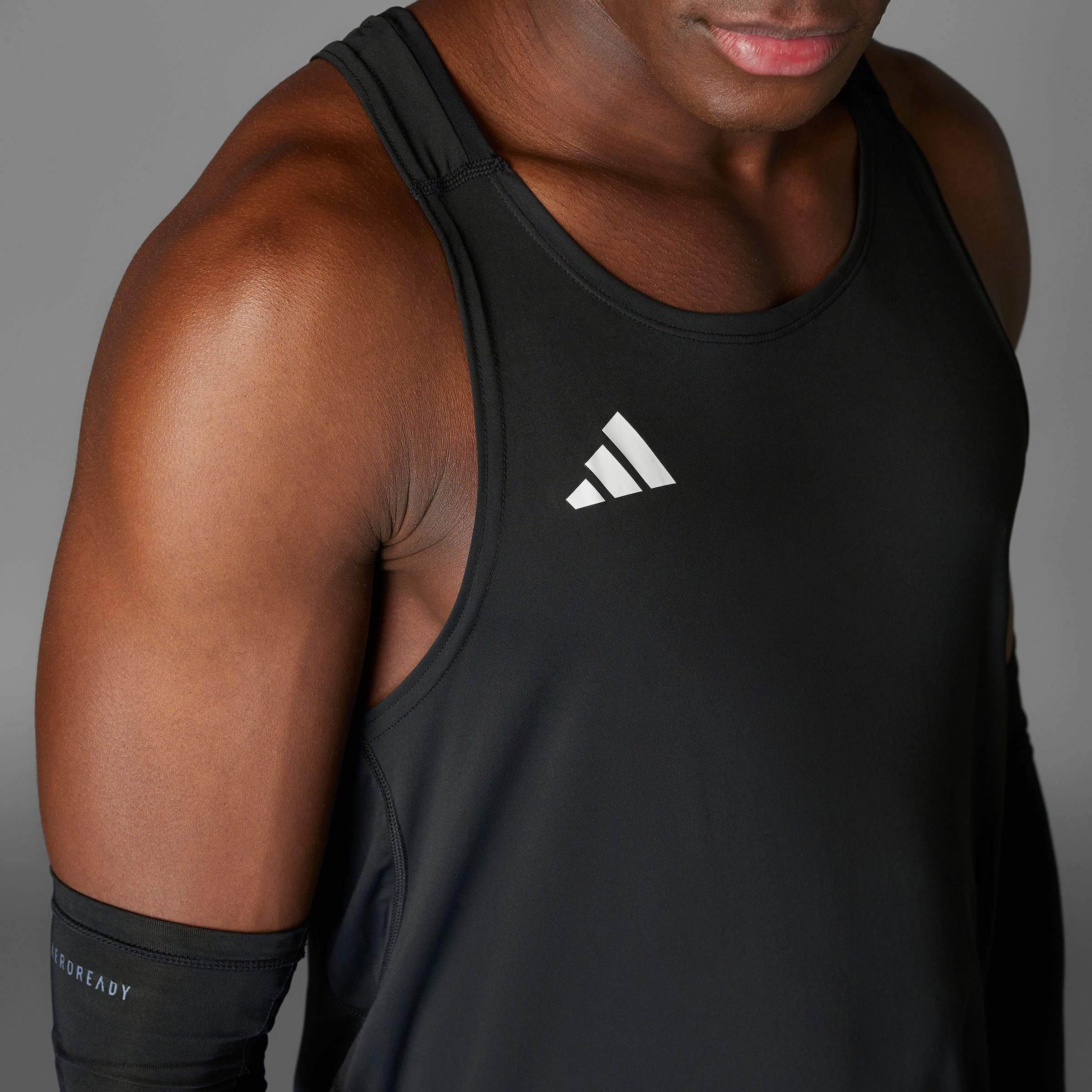 adidas Performance Runningtop ADIZERO E SNGLT