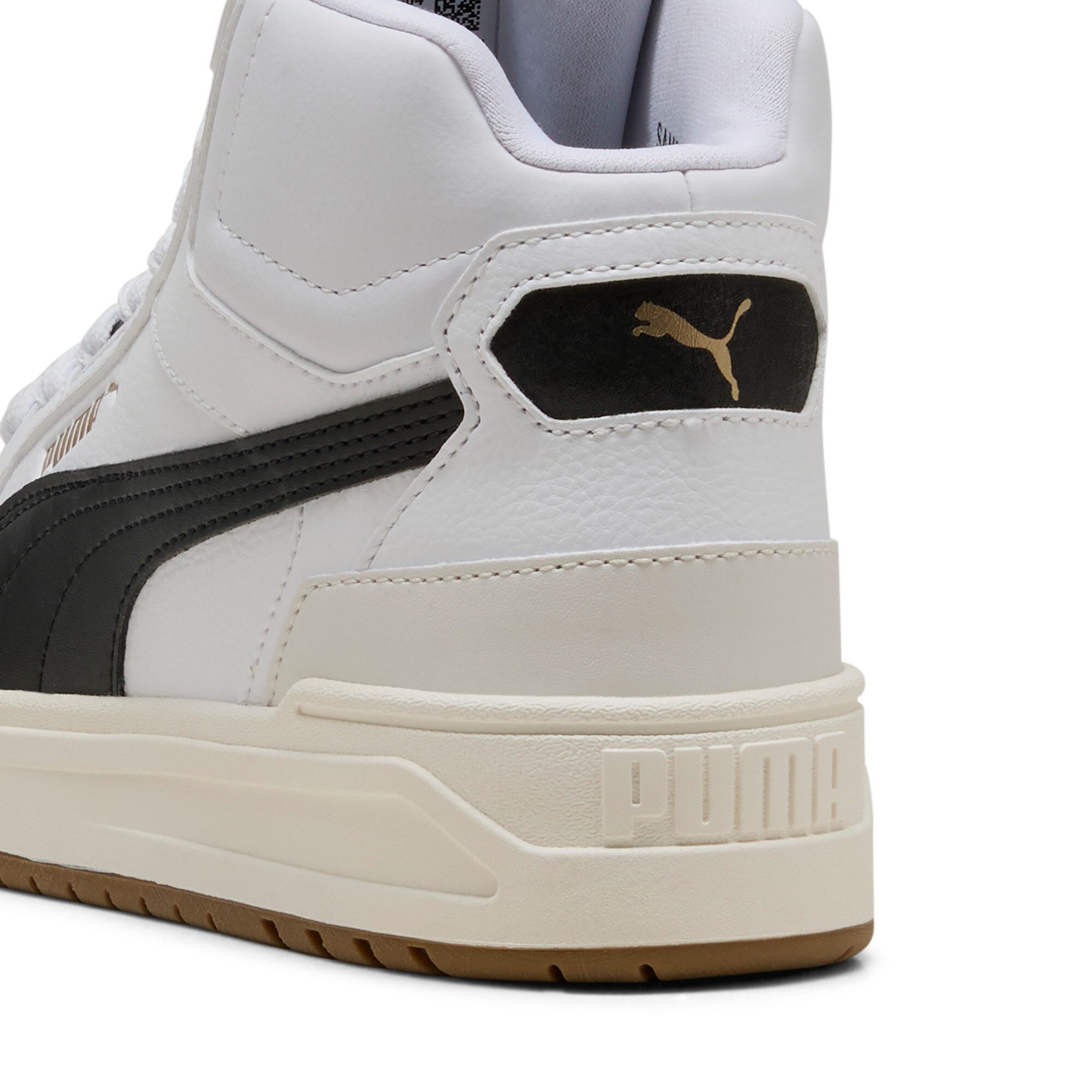 PUMA Sneakers