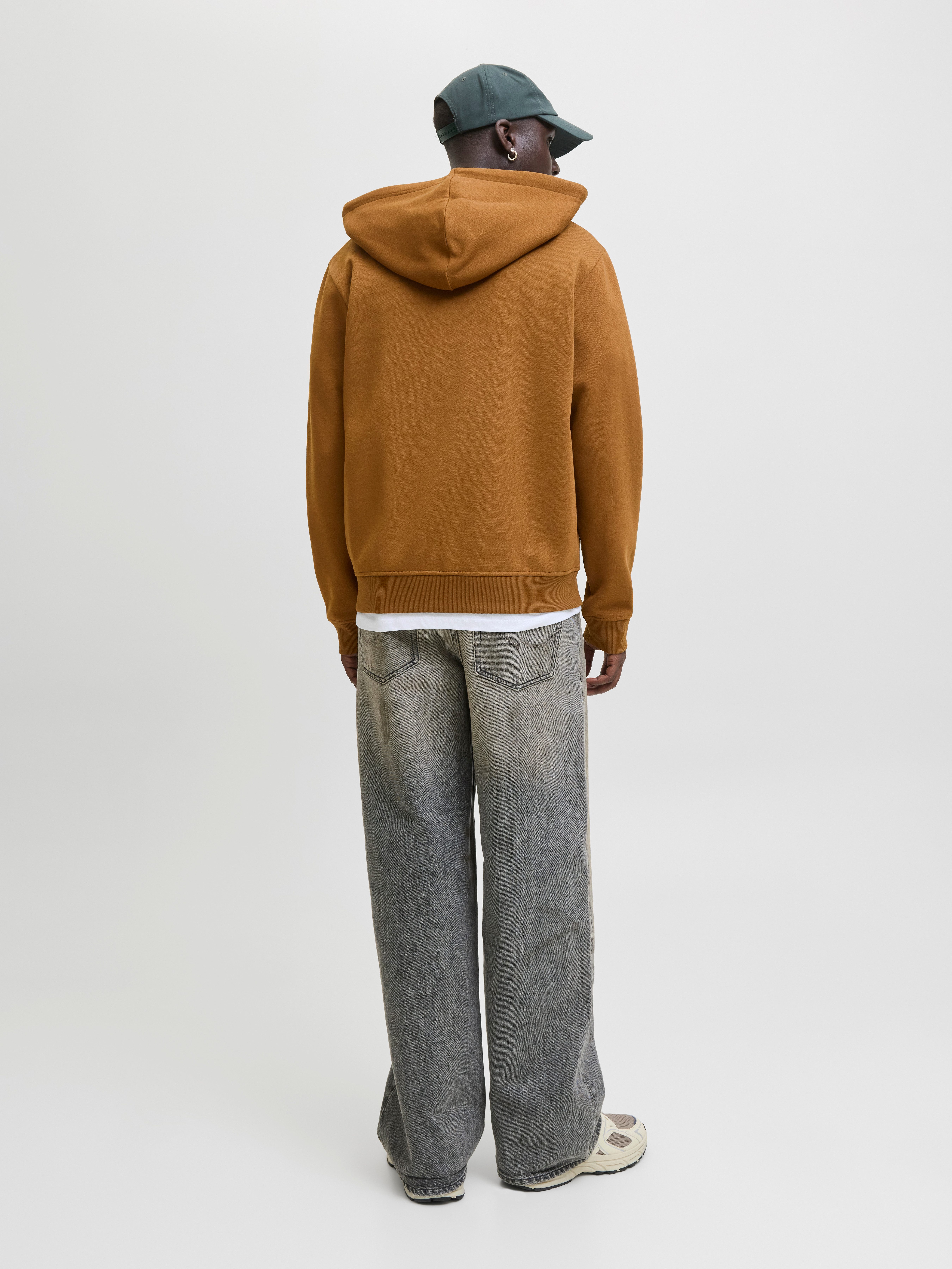 Jack & Jones Capuchonsweatvest JJEBRADLEY met capuchon, ideaal voor koud seizoen