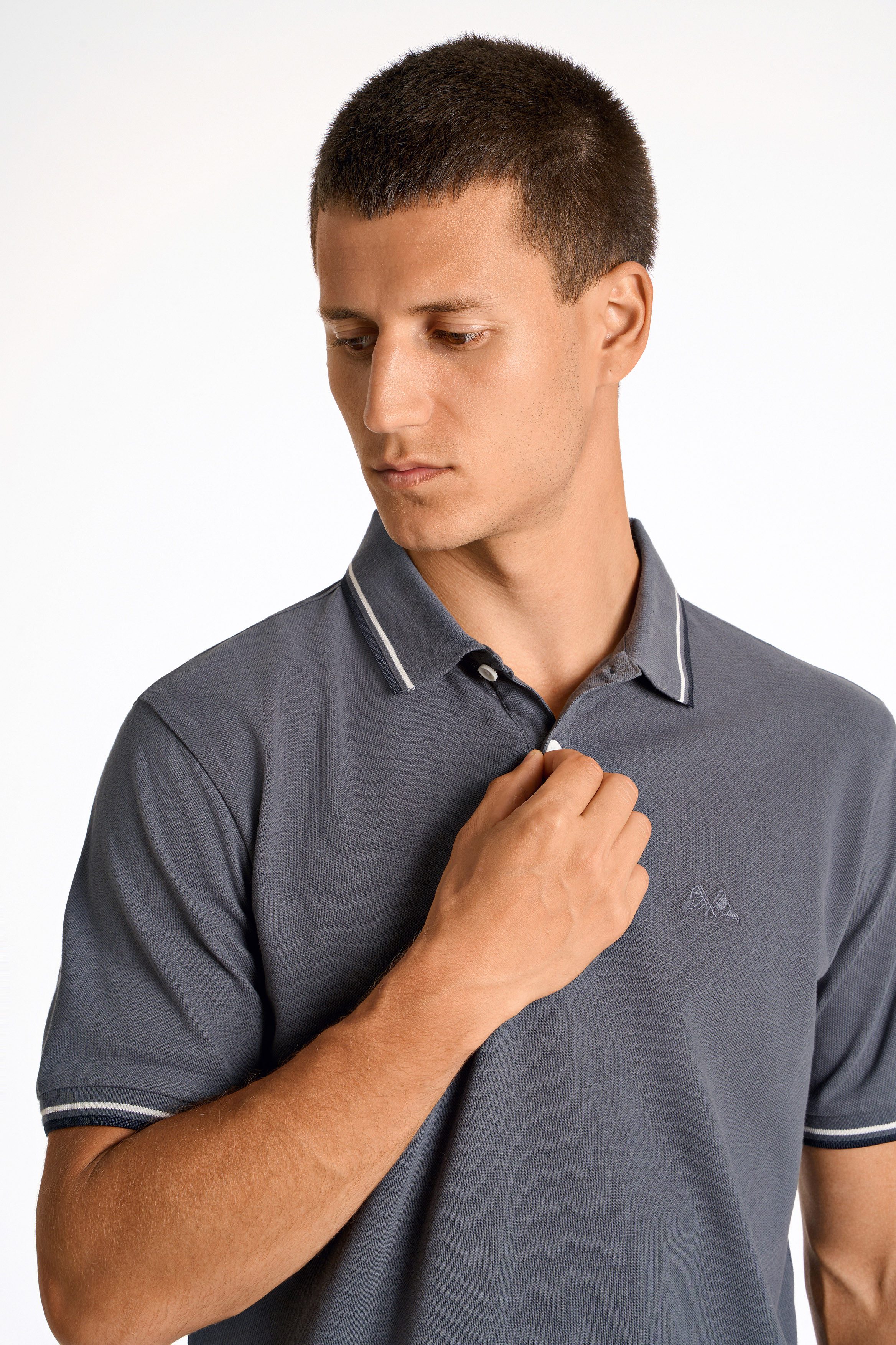 LINDBERGH Poloshirt met logo-borduursel en contrasterende boorden