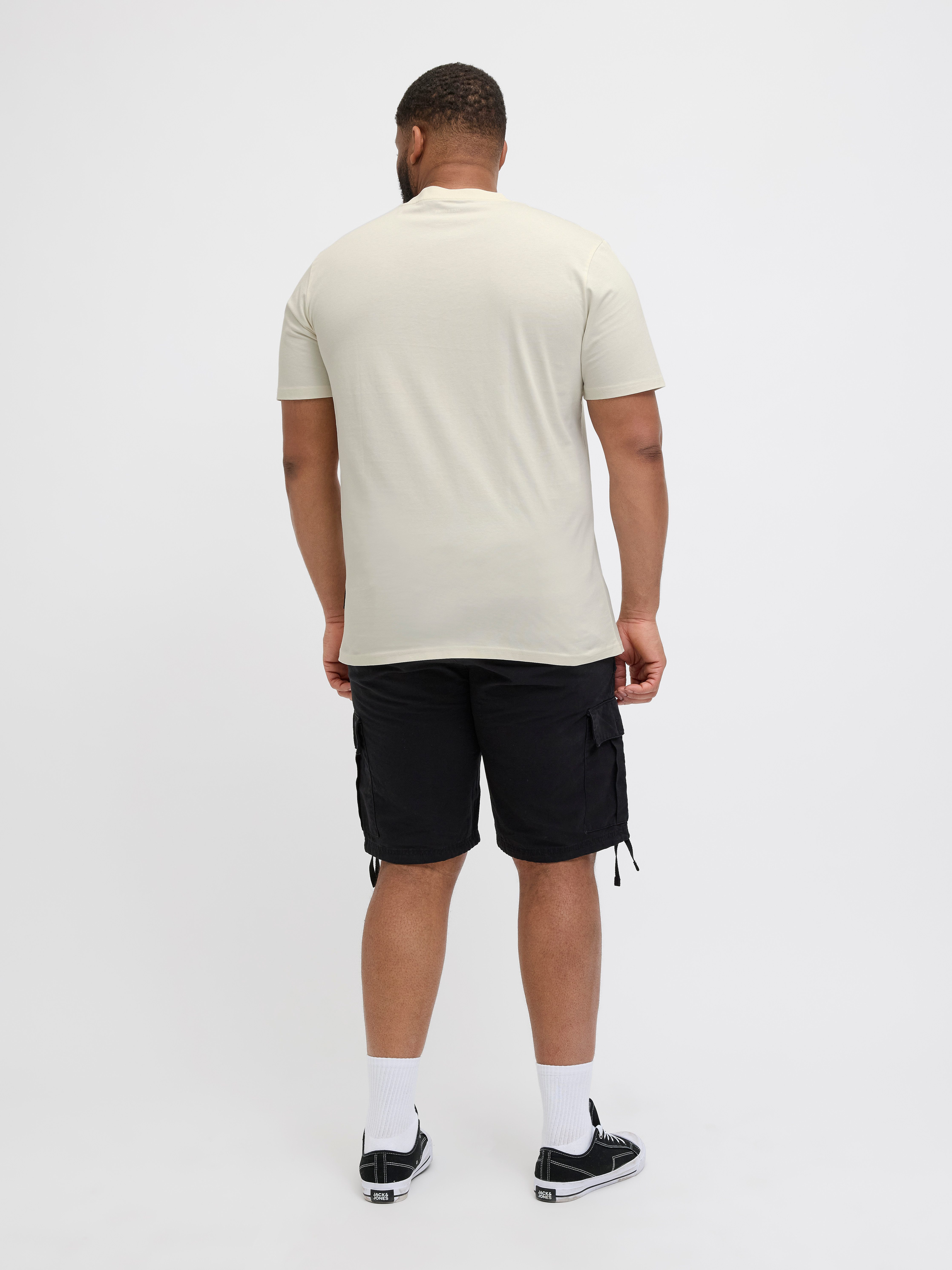 Jack & Jones PlusSize Shirt met print JCOLIDO AOP FRONT PRINT TEE SS CRE PLS