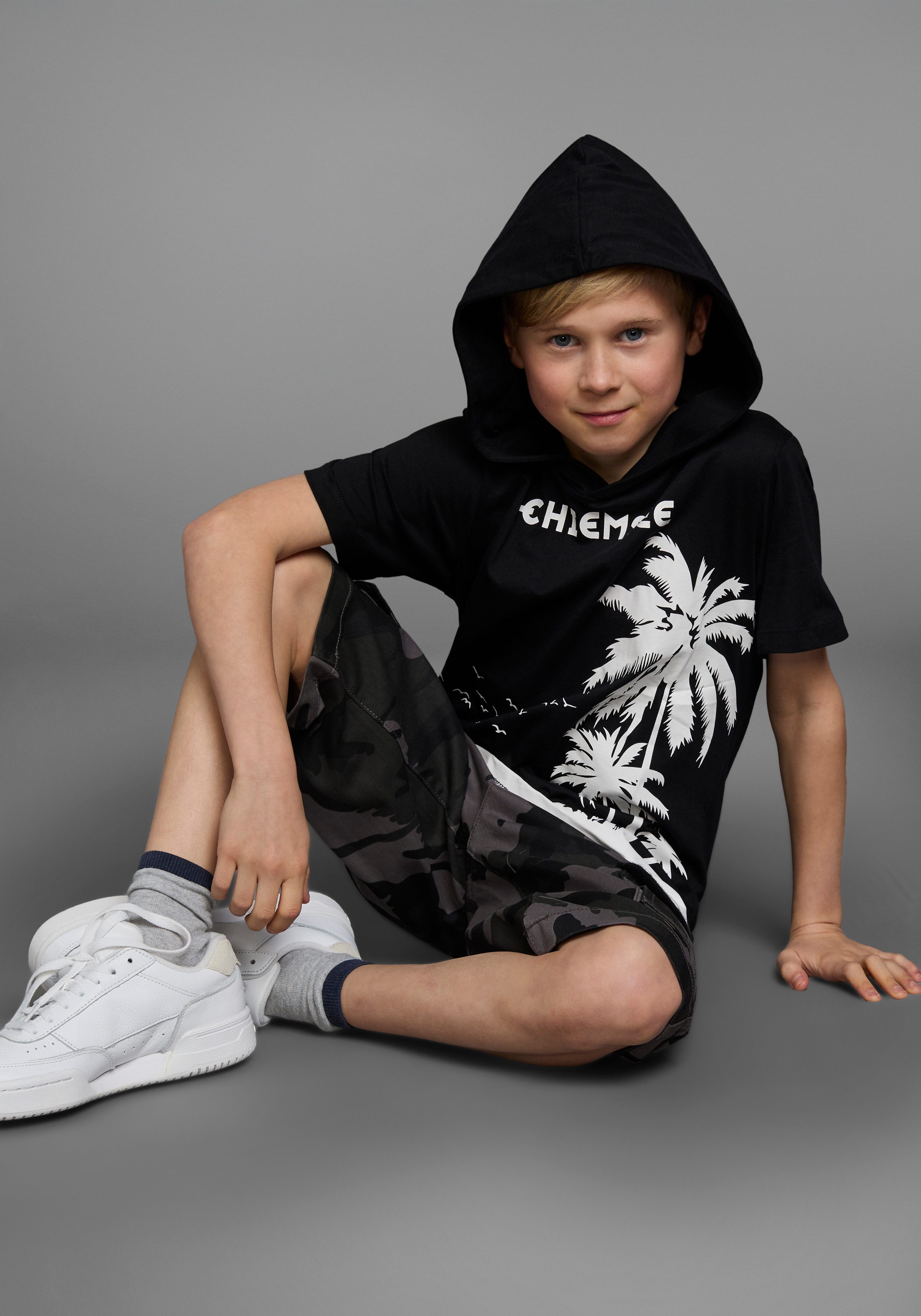 Chiemsee T-shirt Met palm print korte mouw, bedrukt, met capuchon, van katoen, van jersey-stof