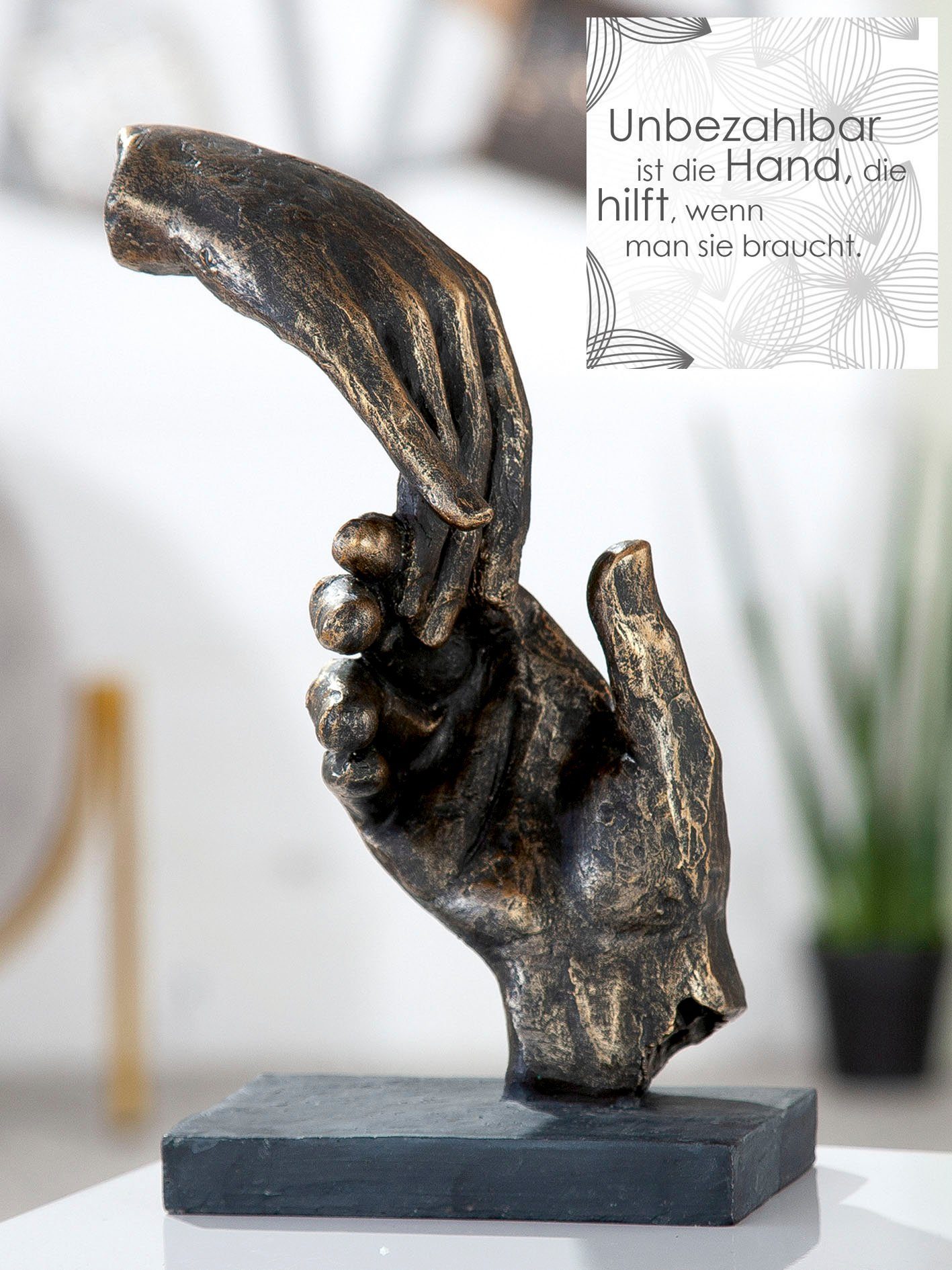 Casablanca by Gilde Decoratief figuur Sculptuur two hands, bronskleur (1 stuk)