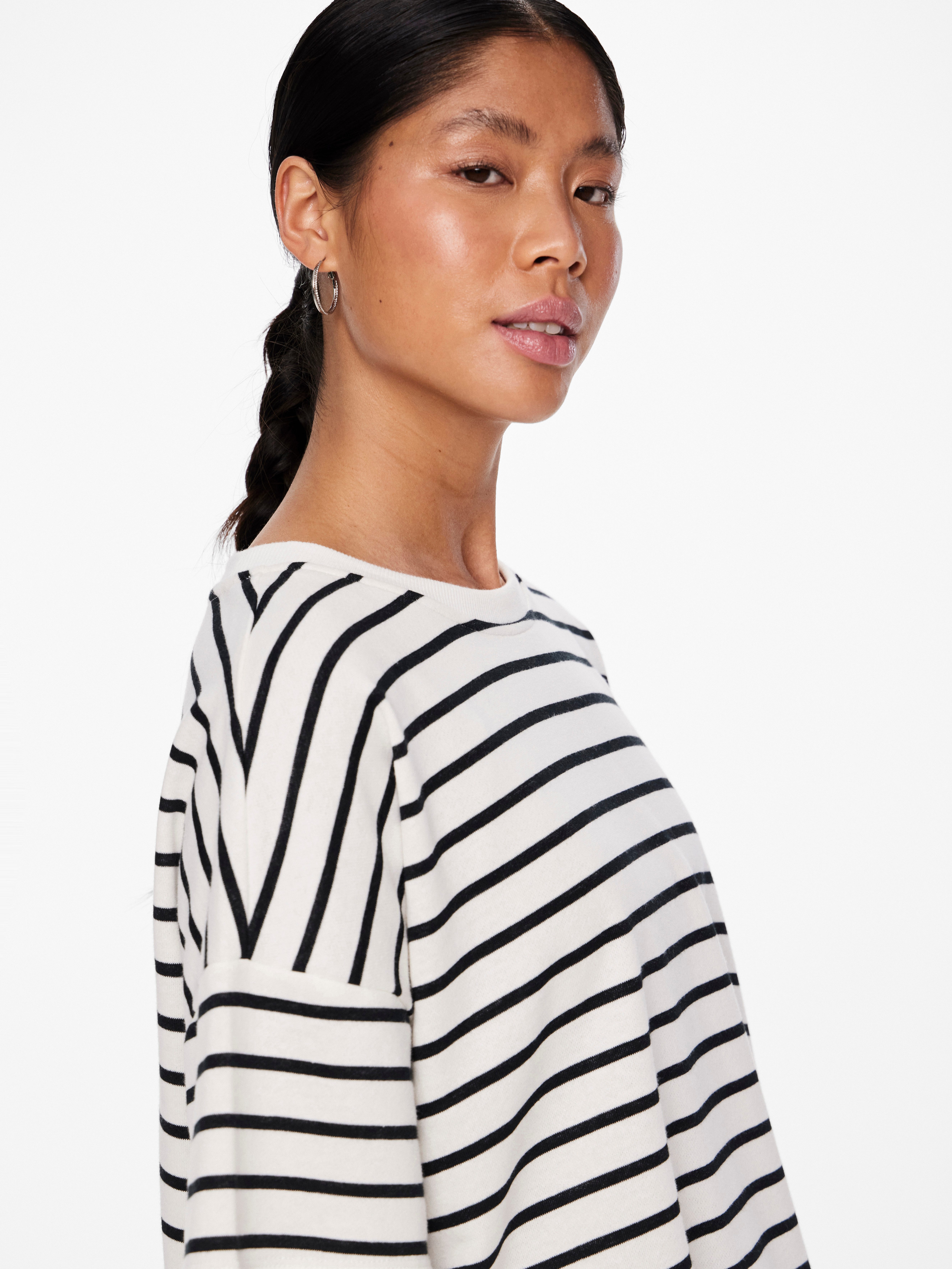 pieces Sweatshirt PCCHILLI SUMMER 2/4 SWEAT STRIPE NOOS BC