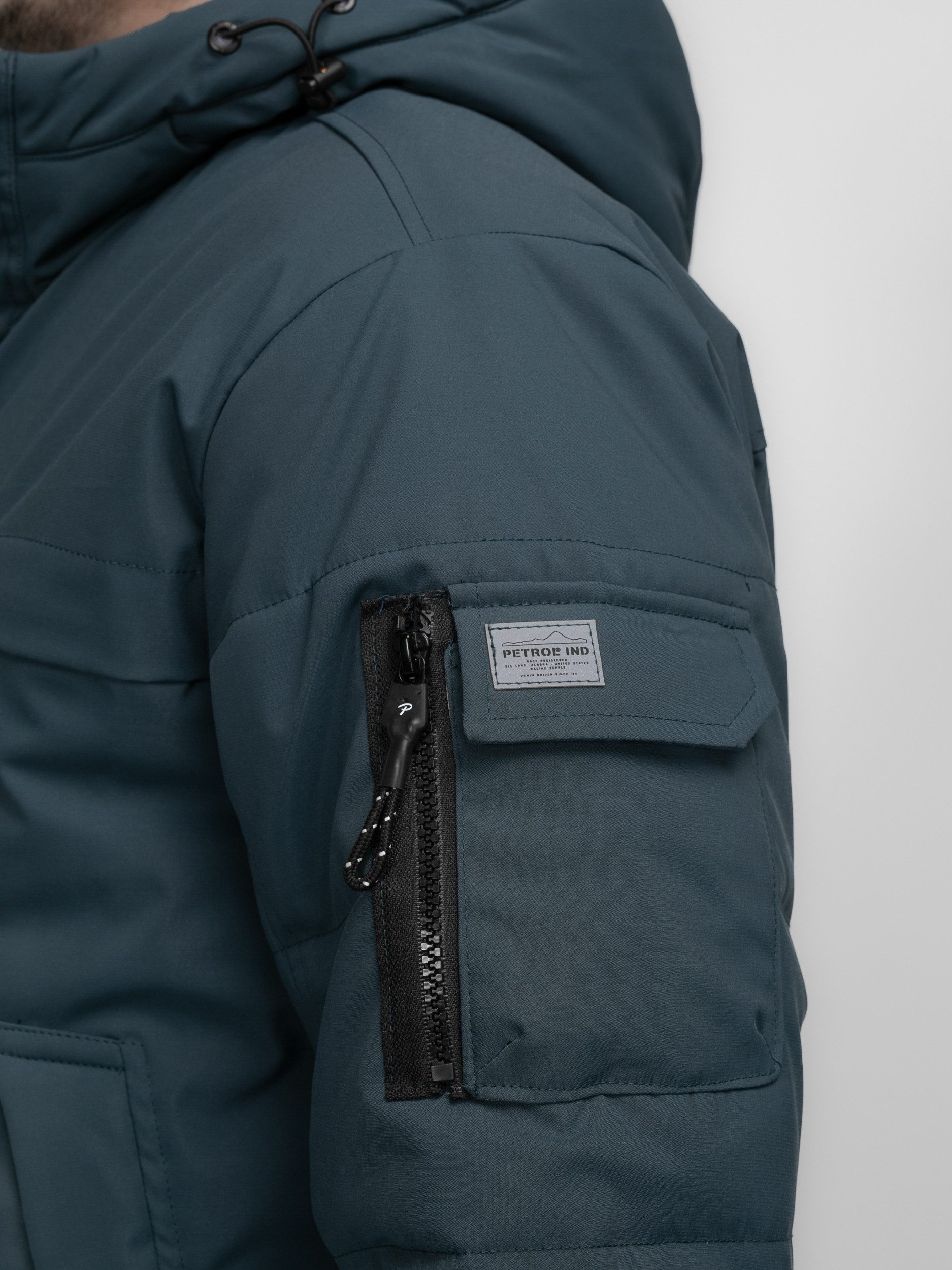 Petrol Industries Parka met verstelbare capuchon