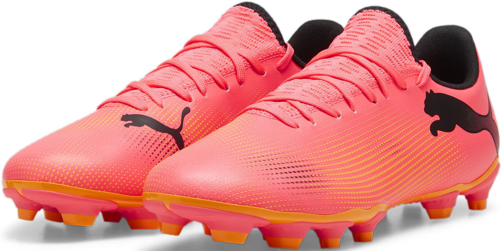 PUMA Voetbalschoenen FUTURE 7 PLAY FG/AG zaalvoetbal maat 44,5 EU roze