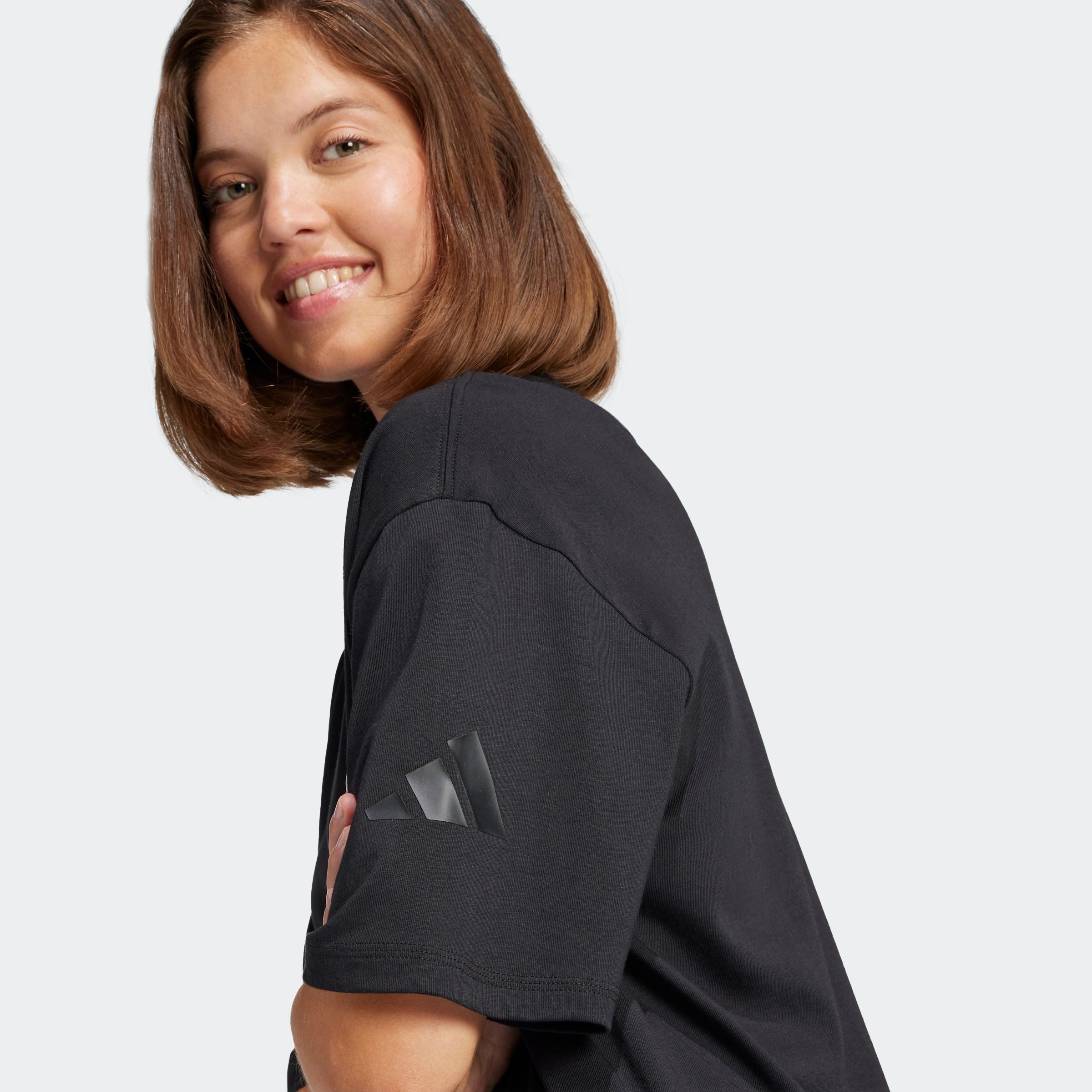 adidas Sportswear T-shirt W SL+ SJ BOYF T