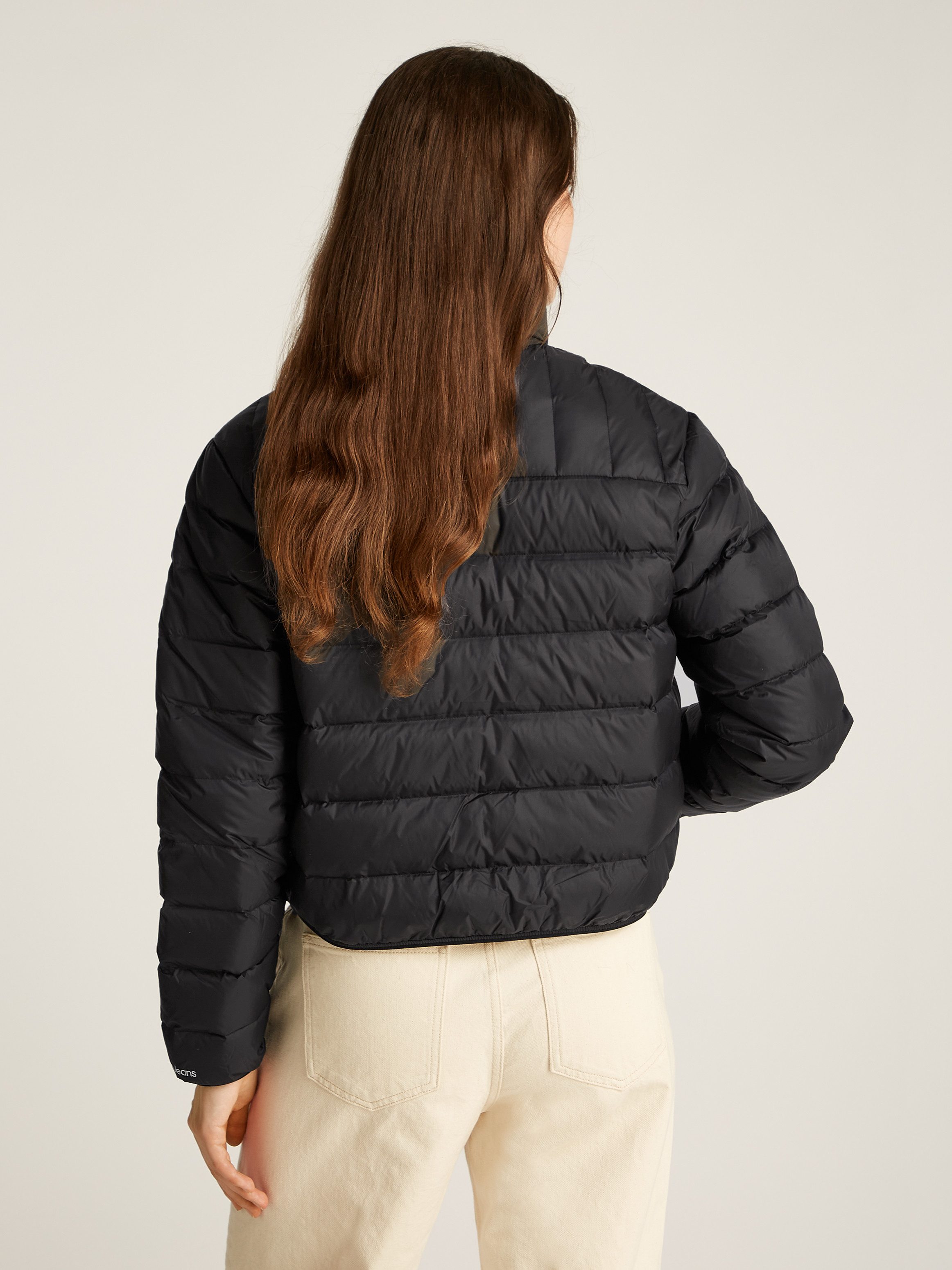Calvin Klein Gewatteerde jas UL SHORT PUFFER Met gestempeld logo
