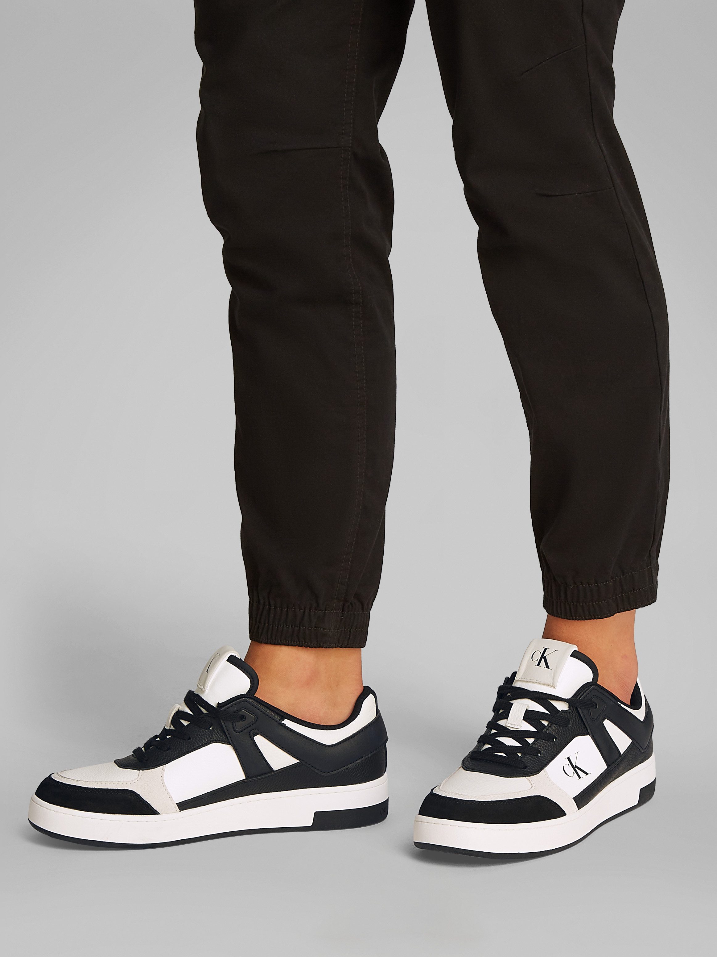 Calvin Klein Sneakers BASKET CUP LOW LACEUP LTH MIX , basket-sneaker, veterschoen, halfschoen, vrijetijdsschoen met ck-logo
