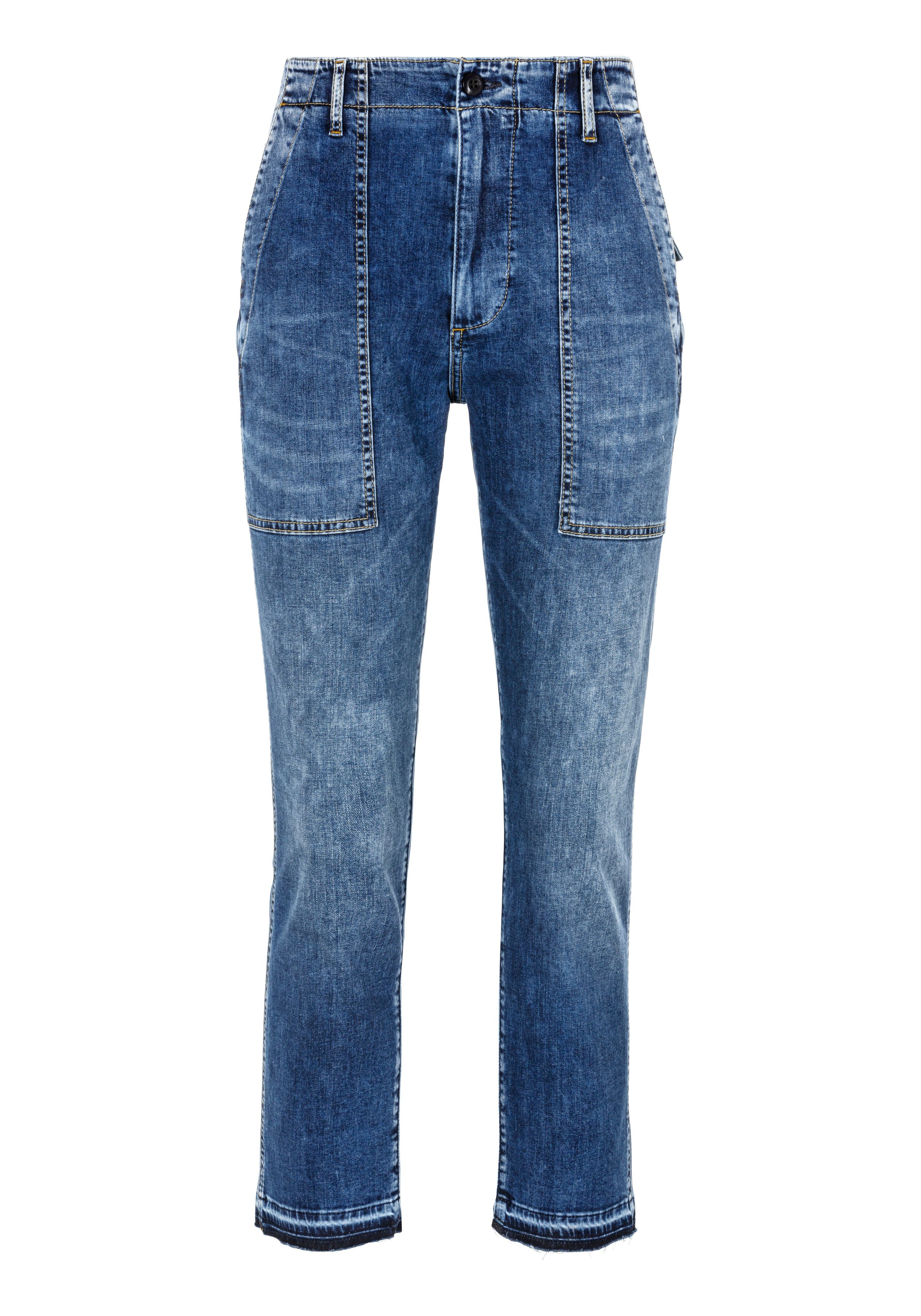 Herrlicher 3/4 jeans Fatique Women Slim Recycled Light Denim met grote opgestikte zakken aan de voorkant