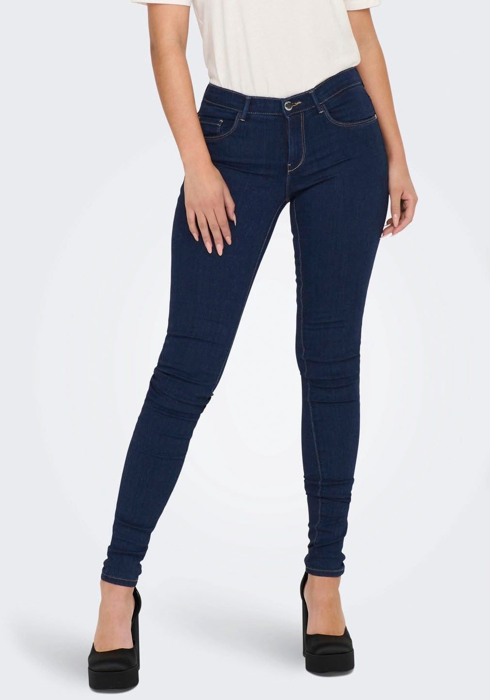 Only skinny fit jeans