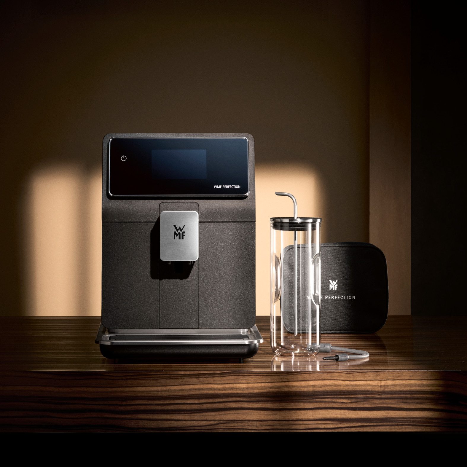 WMF Volautomatisch koffiezetapparaat Perfection 860L CP853D15, intuïtieve gebruikersinterface, perfecte melkschuim, zelfreinigend