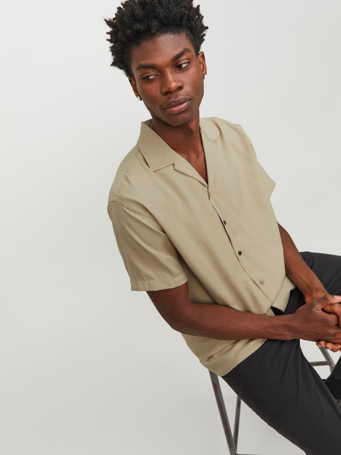 Jack & Jones Overhemd met korte mouwen JPRCCAARON TENCEL RESORT SHIRT S/S LN