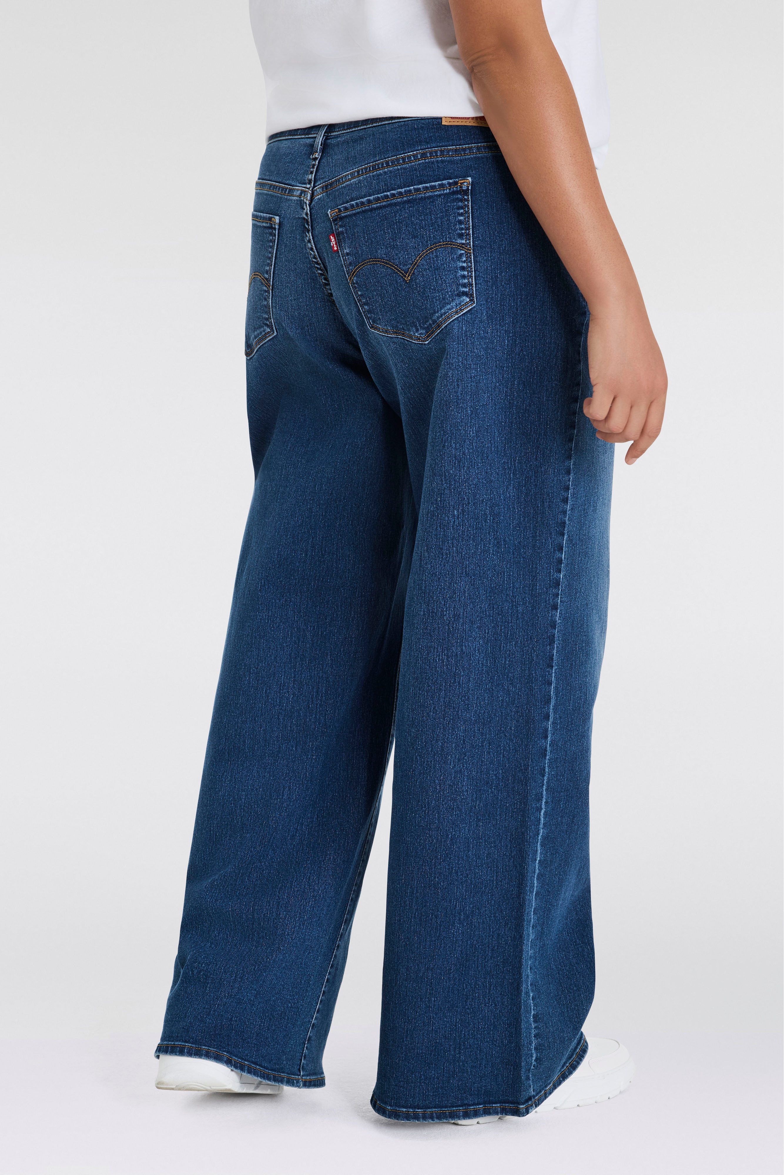 Levi's® Plus Wijde jeans PL 318 SHAPING in five-pocketsstijl