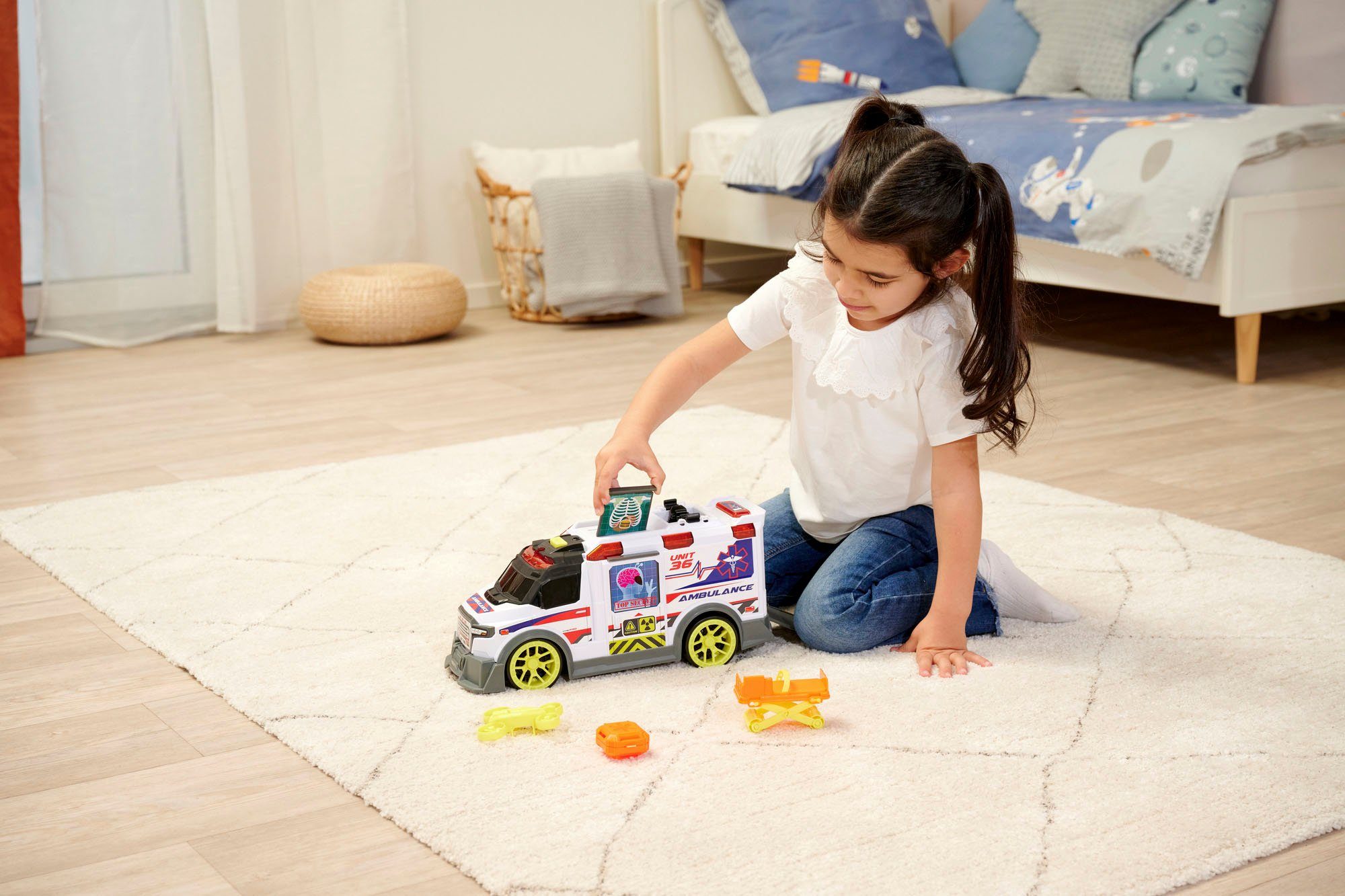 Dickie Toys Speelgoed-ambulance Ambulance met licht en geluid