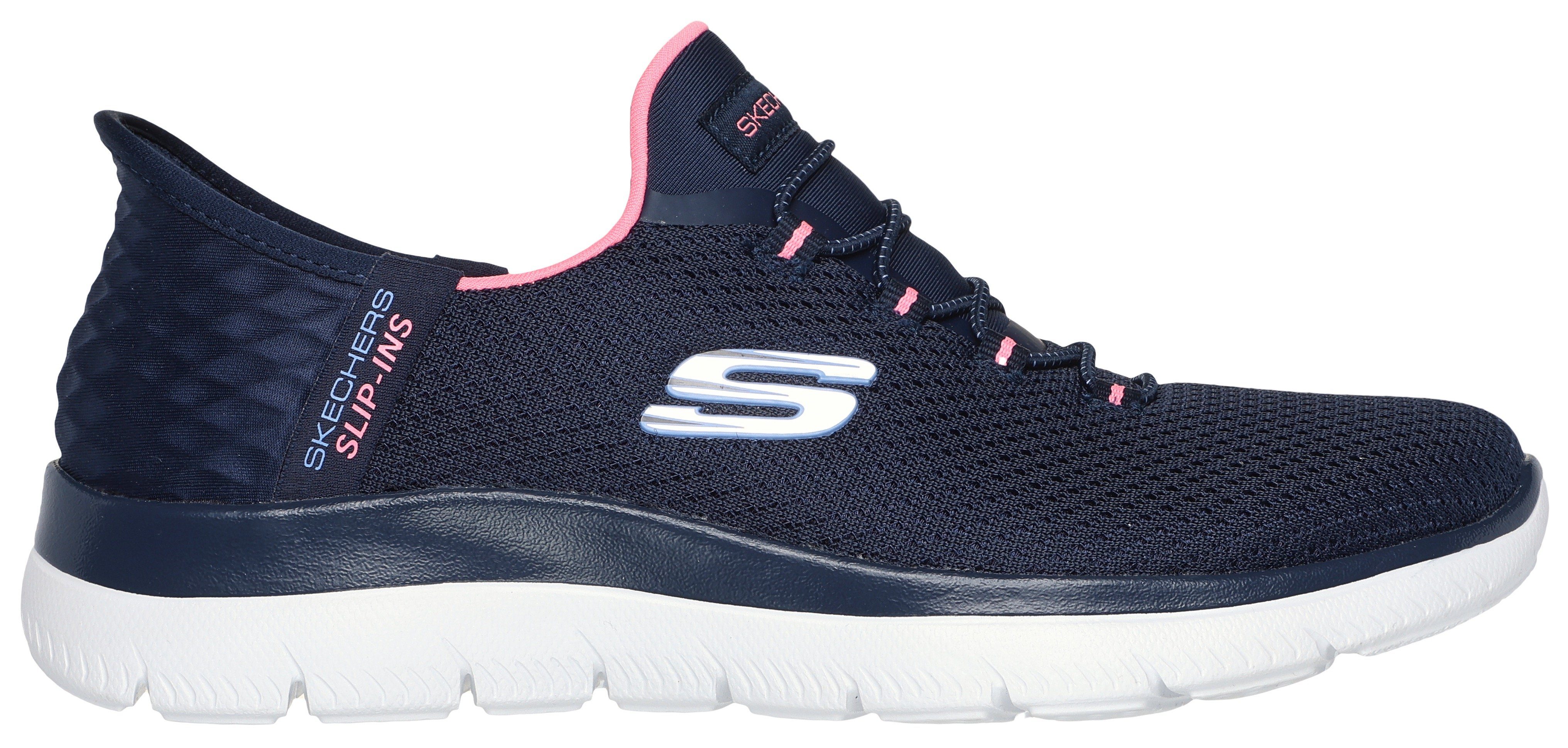 Skechers Slip-on sneakers SUMMITS-DIAMOND DREAM Instapschoen, vrijetijdsschoen met praktische slip-in functie