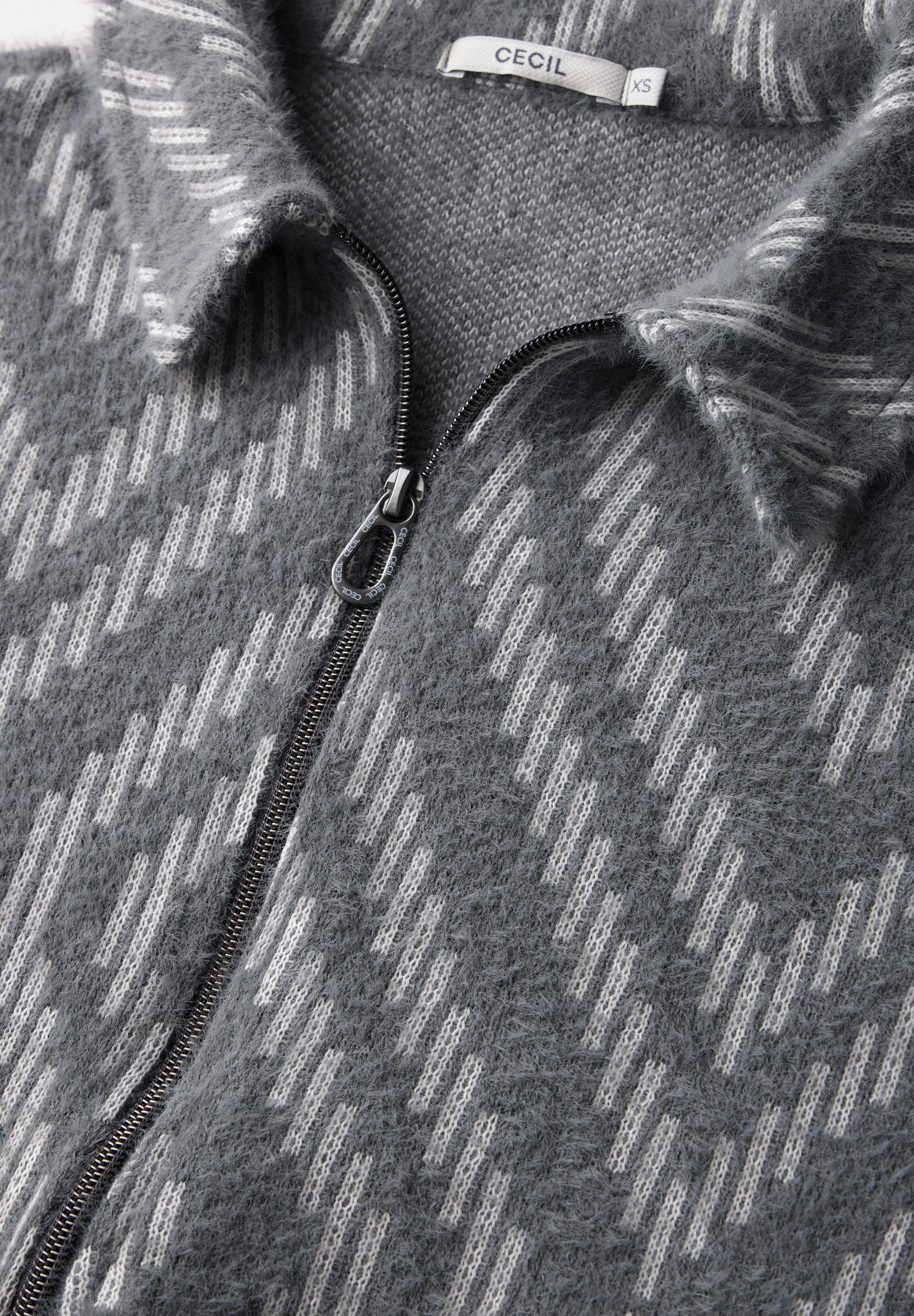 Cecil Cardigan met grafisch patroon