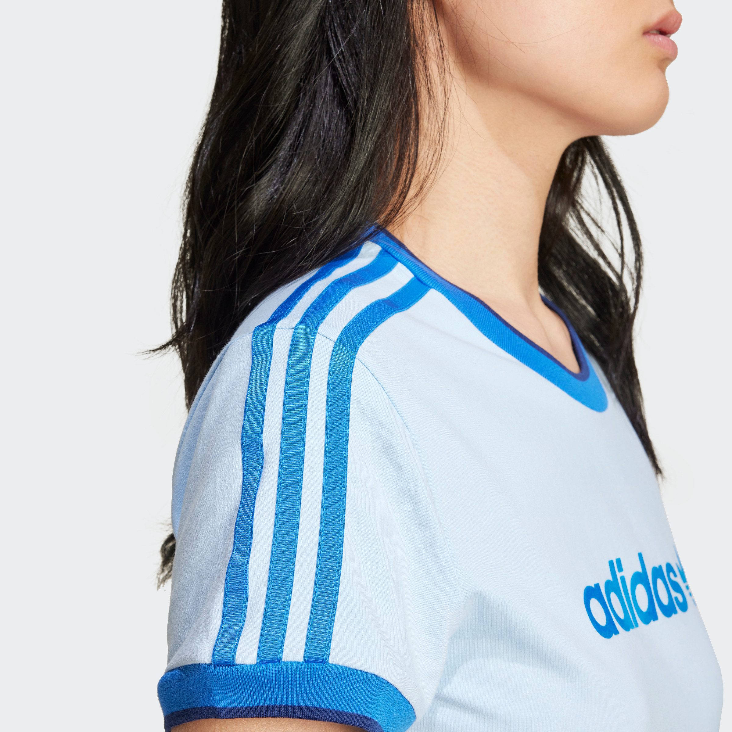 adidas Originals T-shirt BADGE SLIM TEE