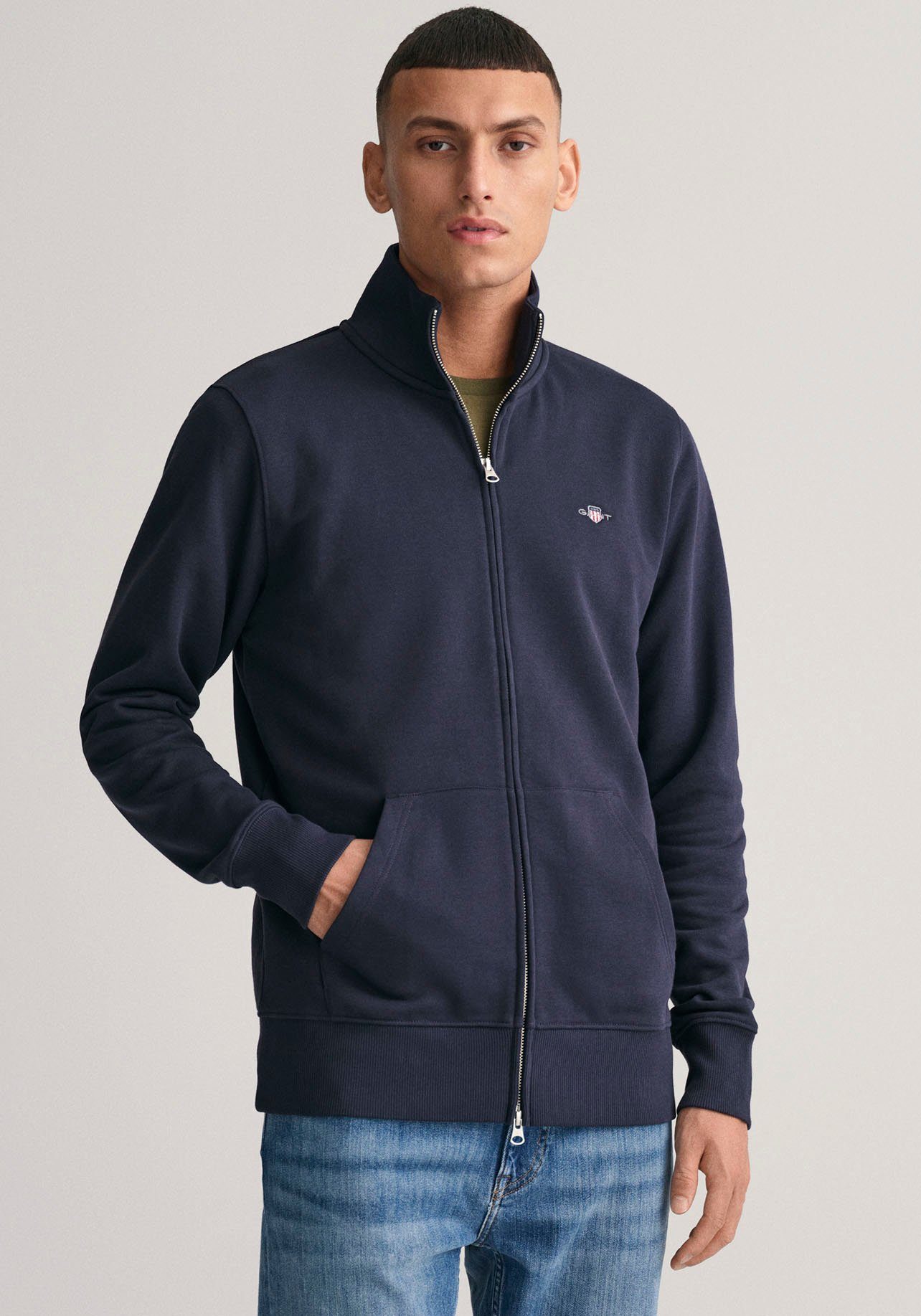 Gant Sweatvest REG SHIELD FULL ZIP SWEAT met logoborduursel op borsthoogte