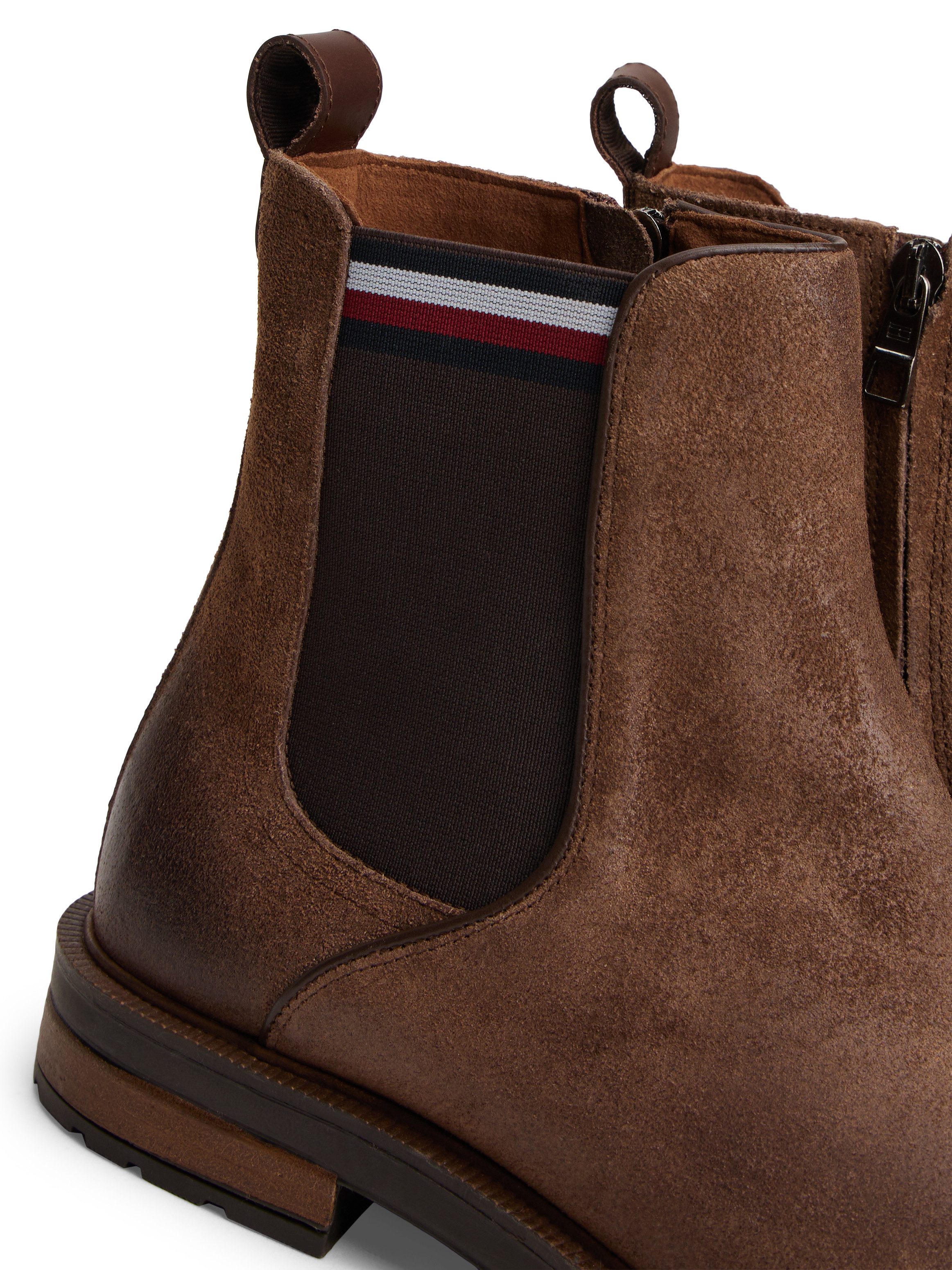 Tommy Hilfiger Chelsea-boots CLEATED HILFIGER SUEDE CHELSEA Blokhak, laarsje, zakelijke schoen in smalle vorm