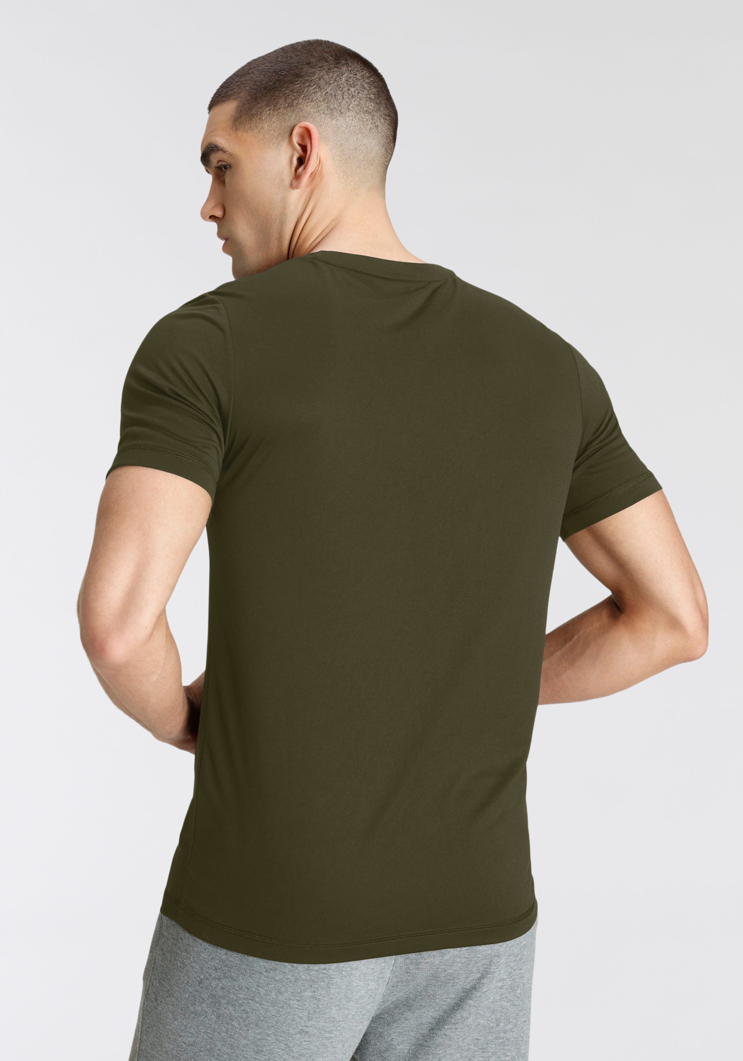 PUMA T-shirt BETTER ESSENTIALS TEE