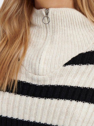 Only Trui met staande kraag ONLLEISE FREYA LS ZIP HIGH NECK KNT NOOS