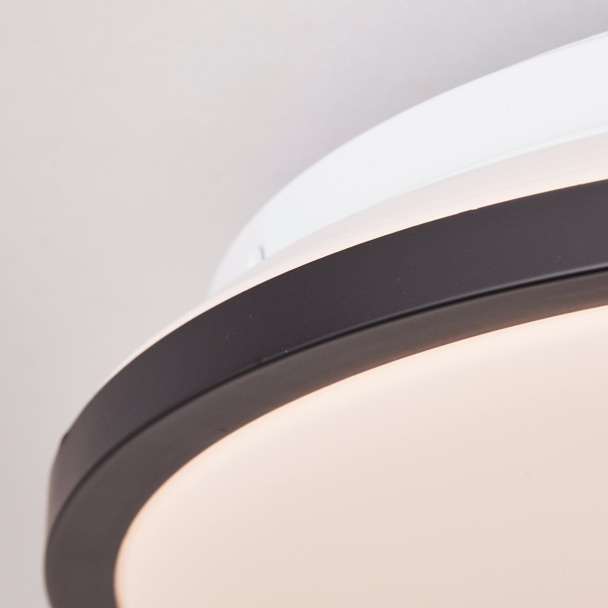 Brilliant Leuchten Led-plafondlamp Heida 2500 lm, ø 40 cm, metaal/kunststof, zwart
