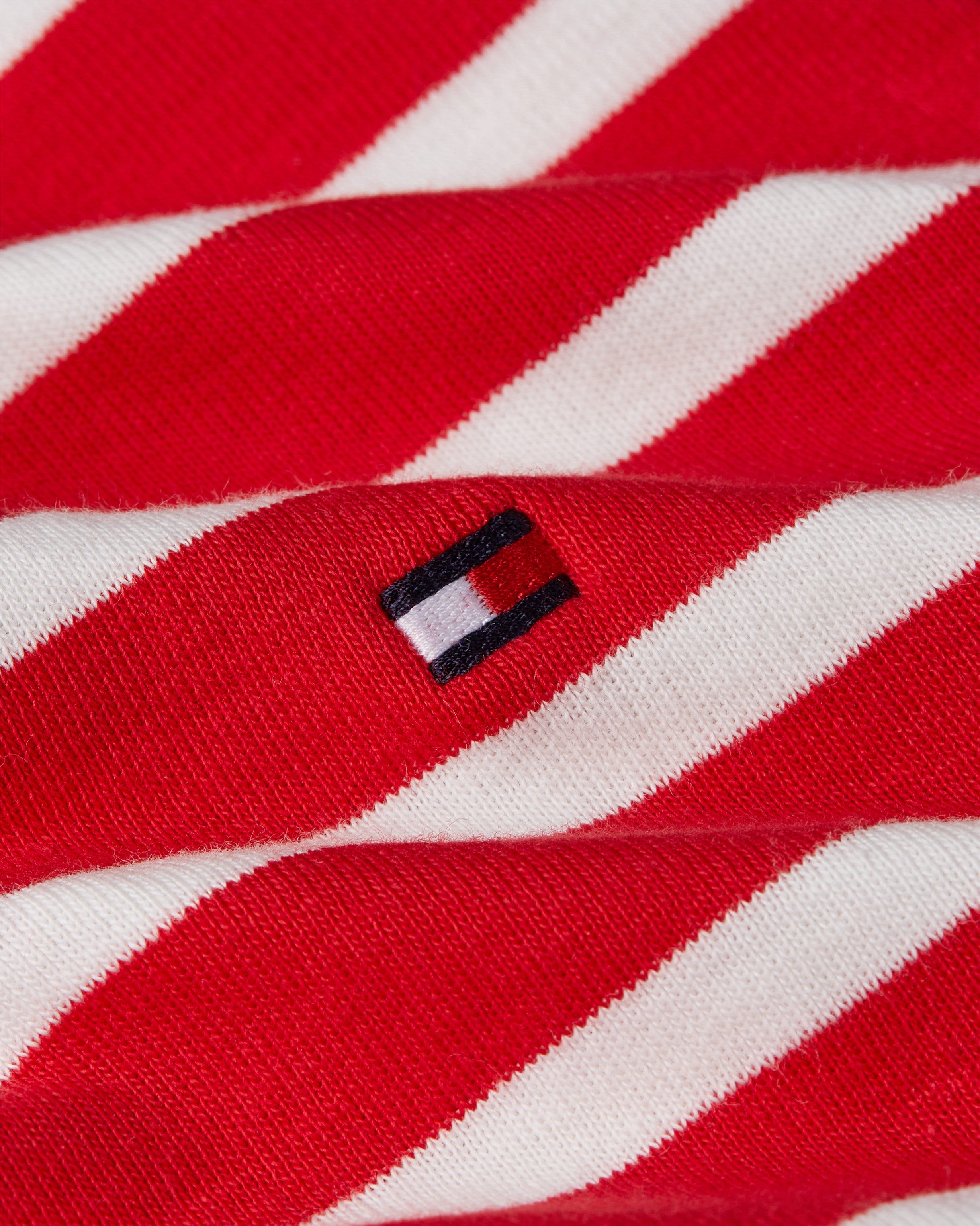 Tommy Hilfiger T-shirt SLIM CODY V-NK SS met geborduurd logo