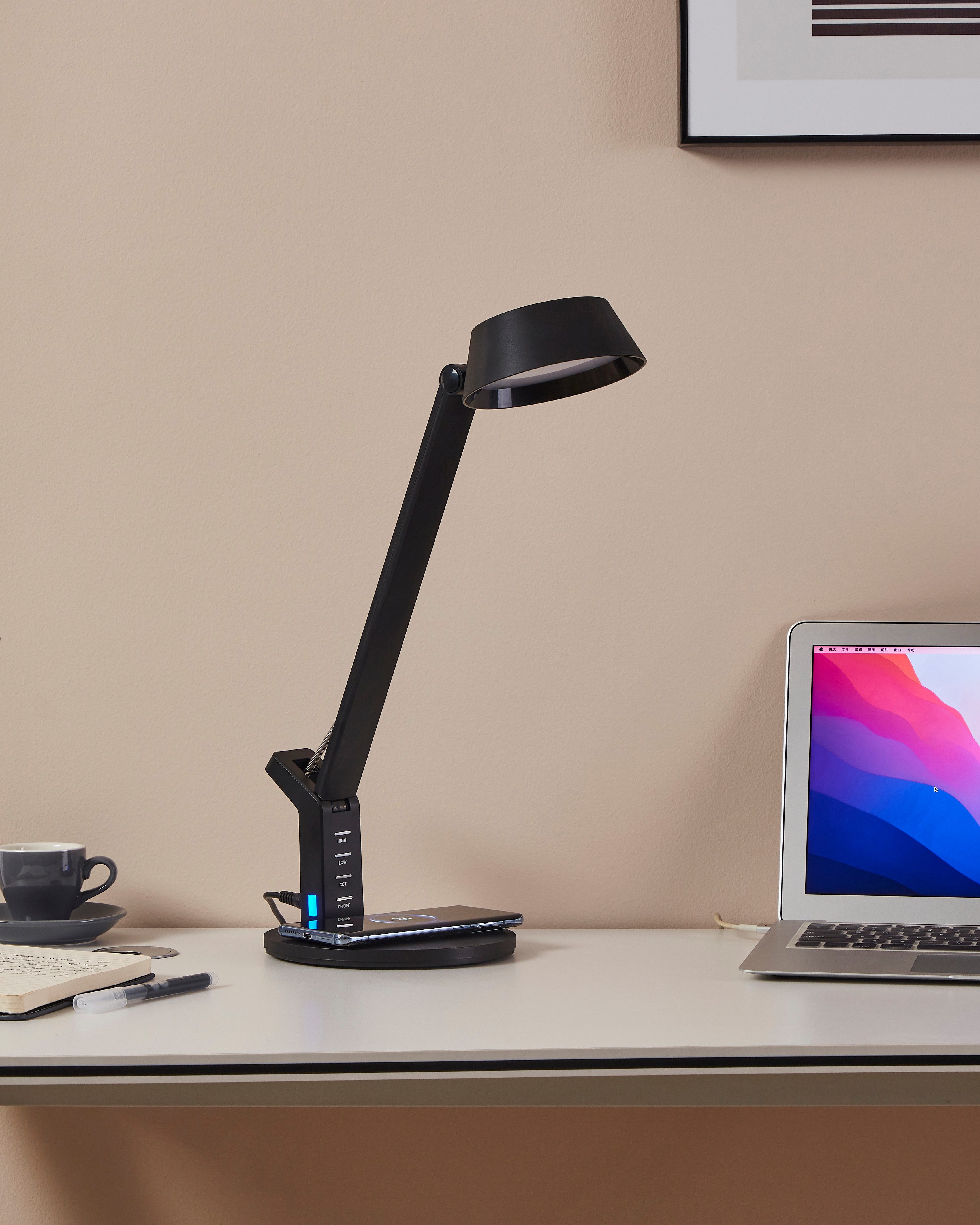 EGLO Tafellamp BANDERALO Bureaulamp - draadloze laadfunctie Tafellamp - 4,8W - warmwit - koudwit, inductielaadvlak, CCT (1 stuk)