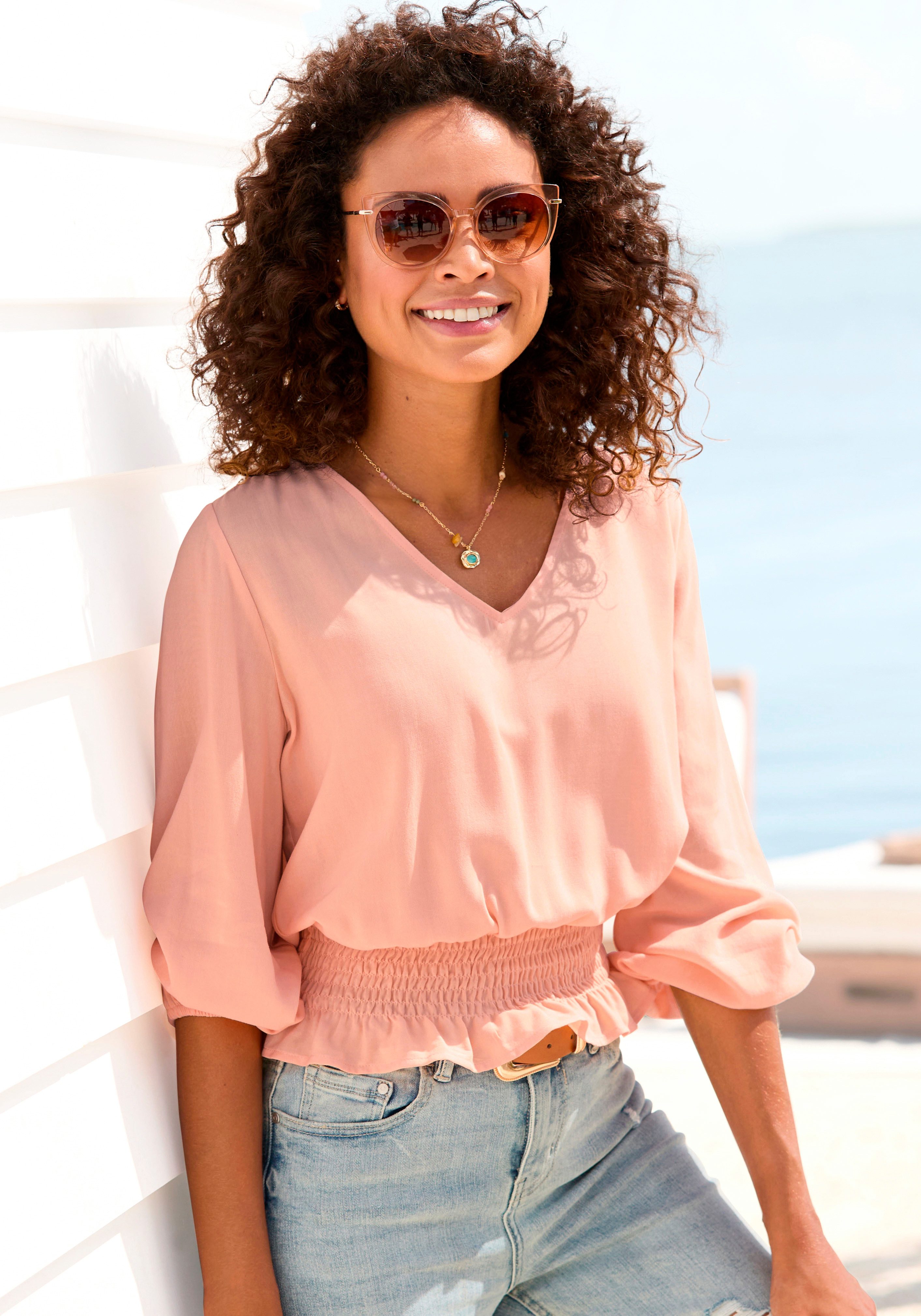 Buffalo Blouse met lange mouwen met brede smokzoom, zomerse damesblouse met v-hals