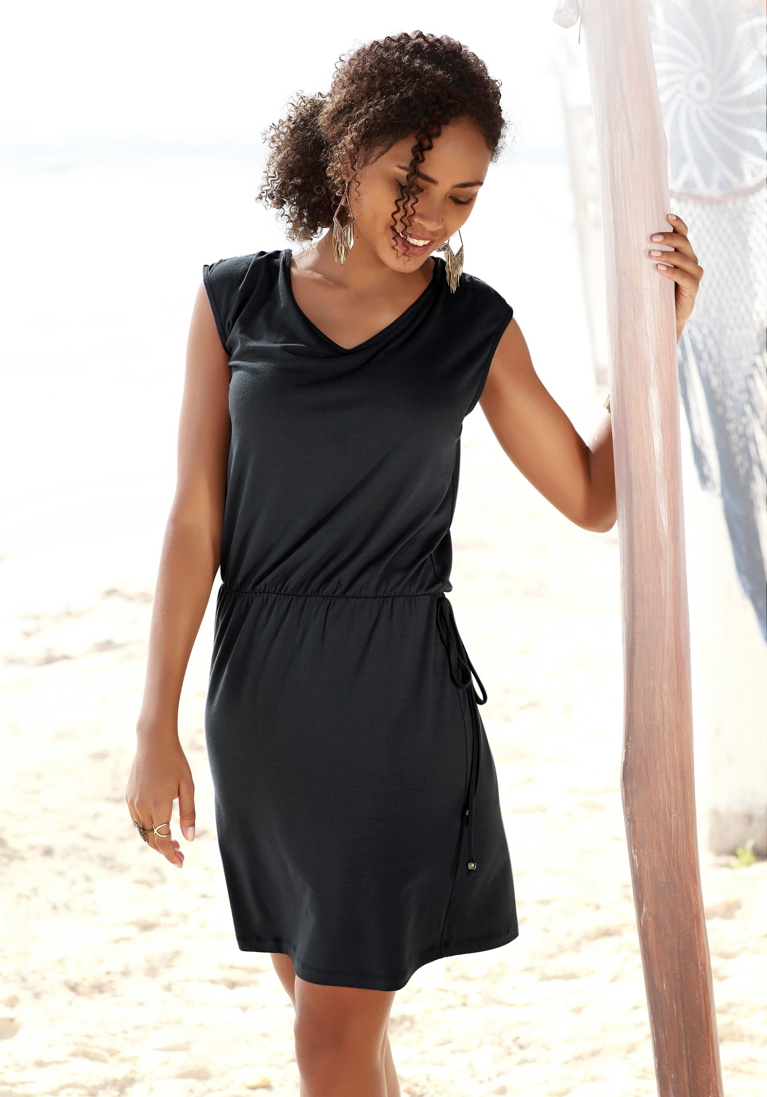 Lascana Jerseyjurk met decoratieve band op de rug, korte zomerjurk, strandjurk, basic