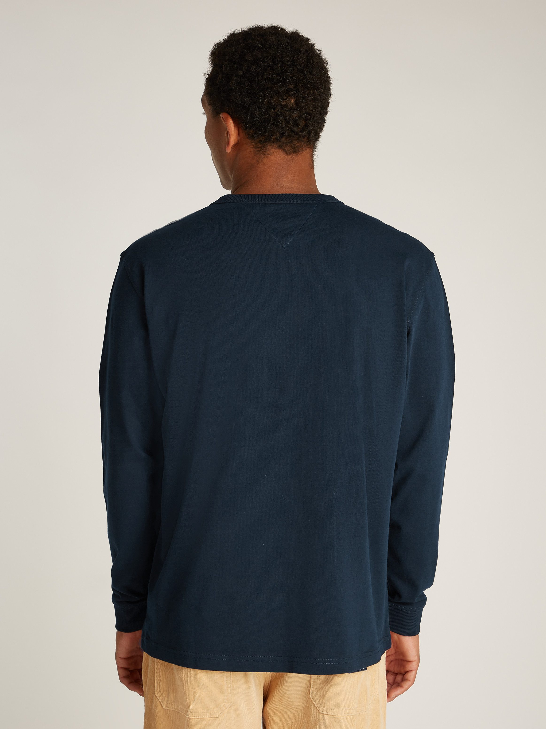 TOMMY JEANS Shirt met lange mouwen TJM REG BADGE LS TEE met borduursel