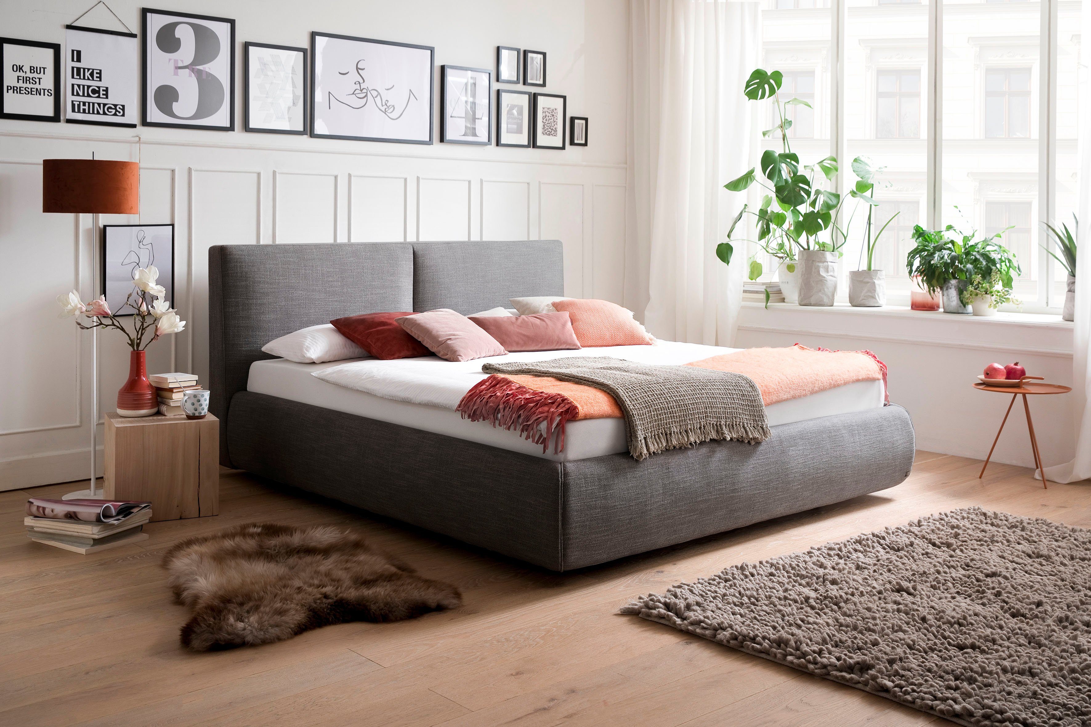 meise.möbel Gestoffeerd bed Atesio Naar keuze met lattenbodem, matras en bedkist bedden zwart