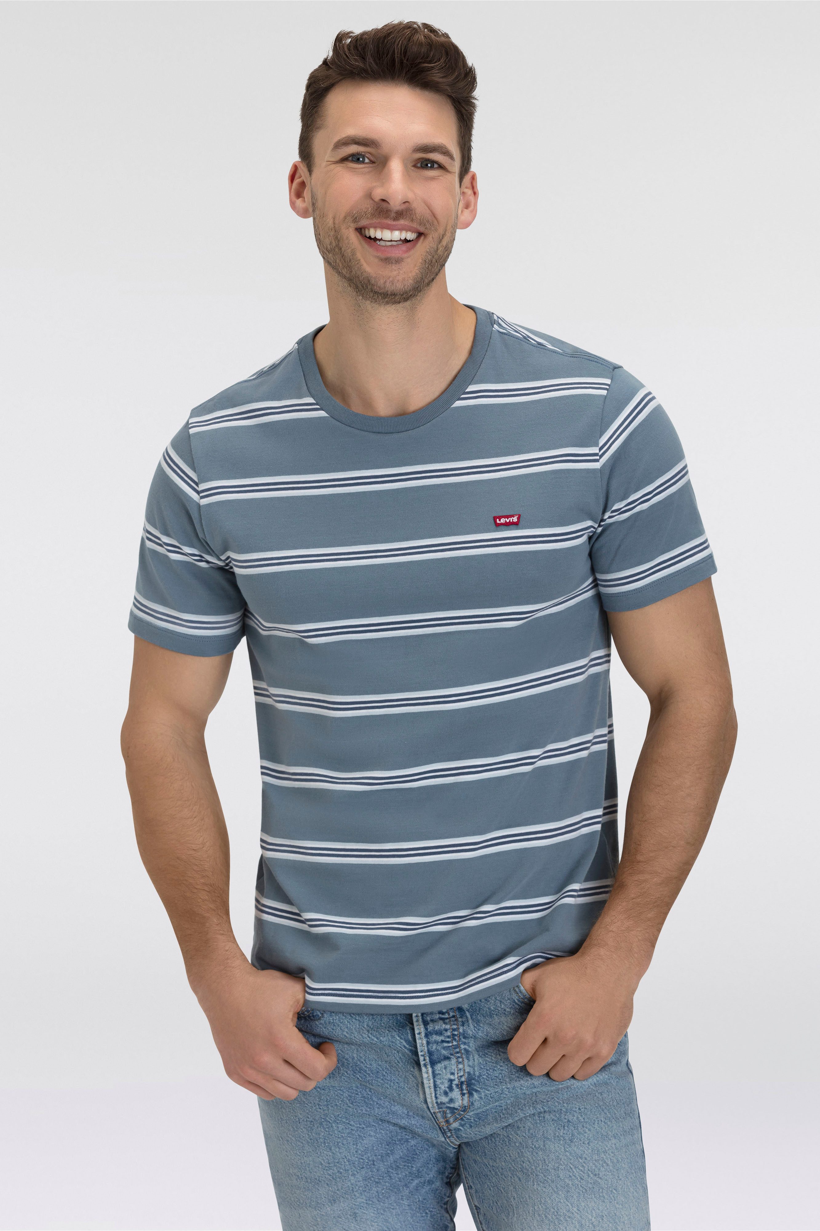 Levi's® T-shirt met gestreept patroon