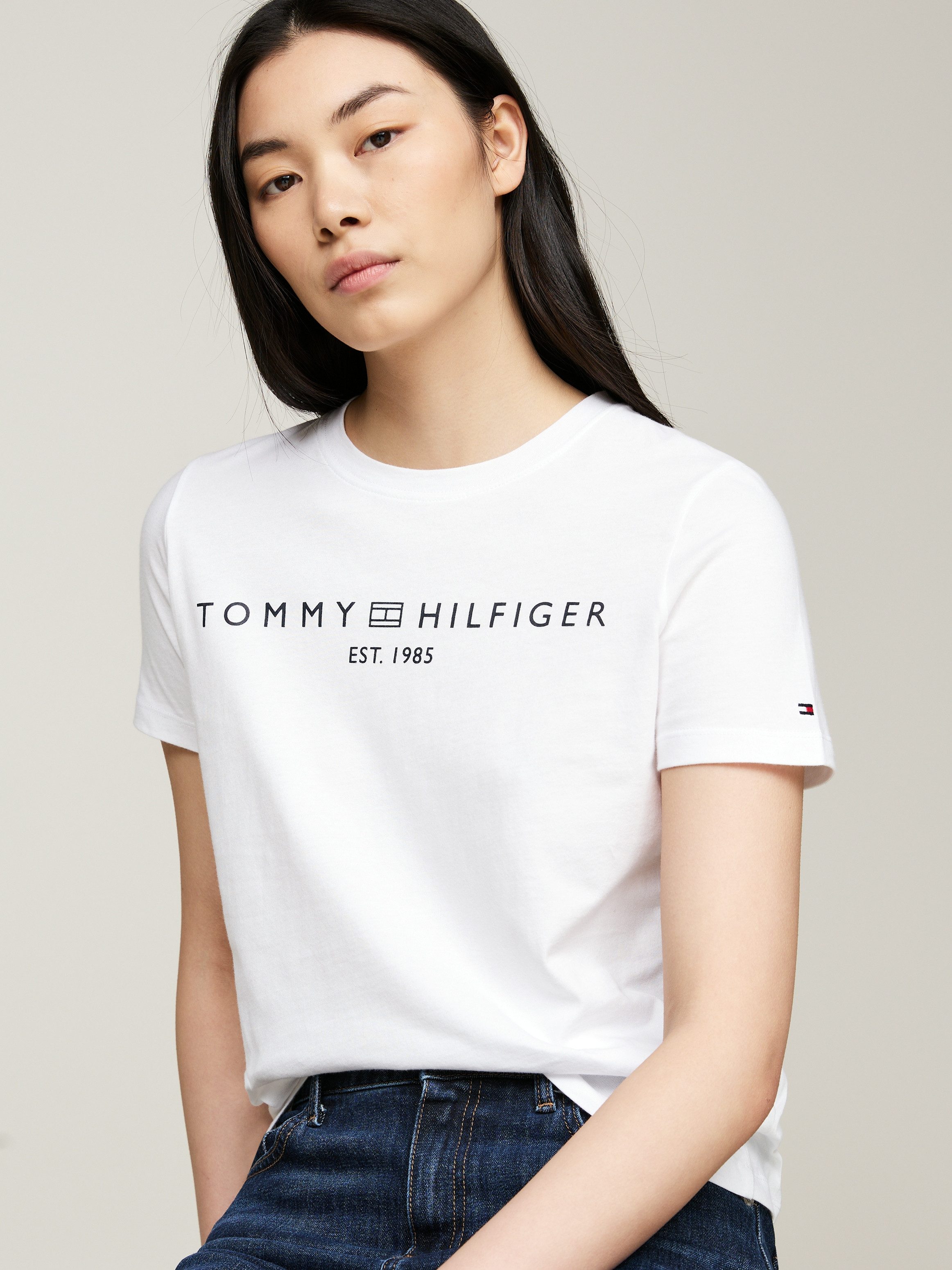 Tommy Hilfiger T-shirt REG CORP LOGO C-NK SS met een logo-opschrift