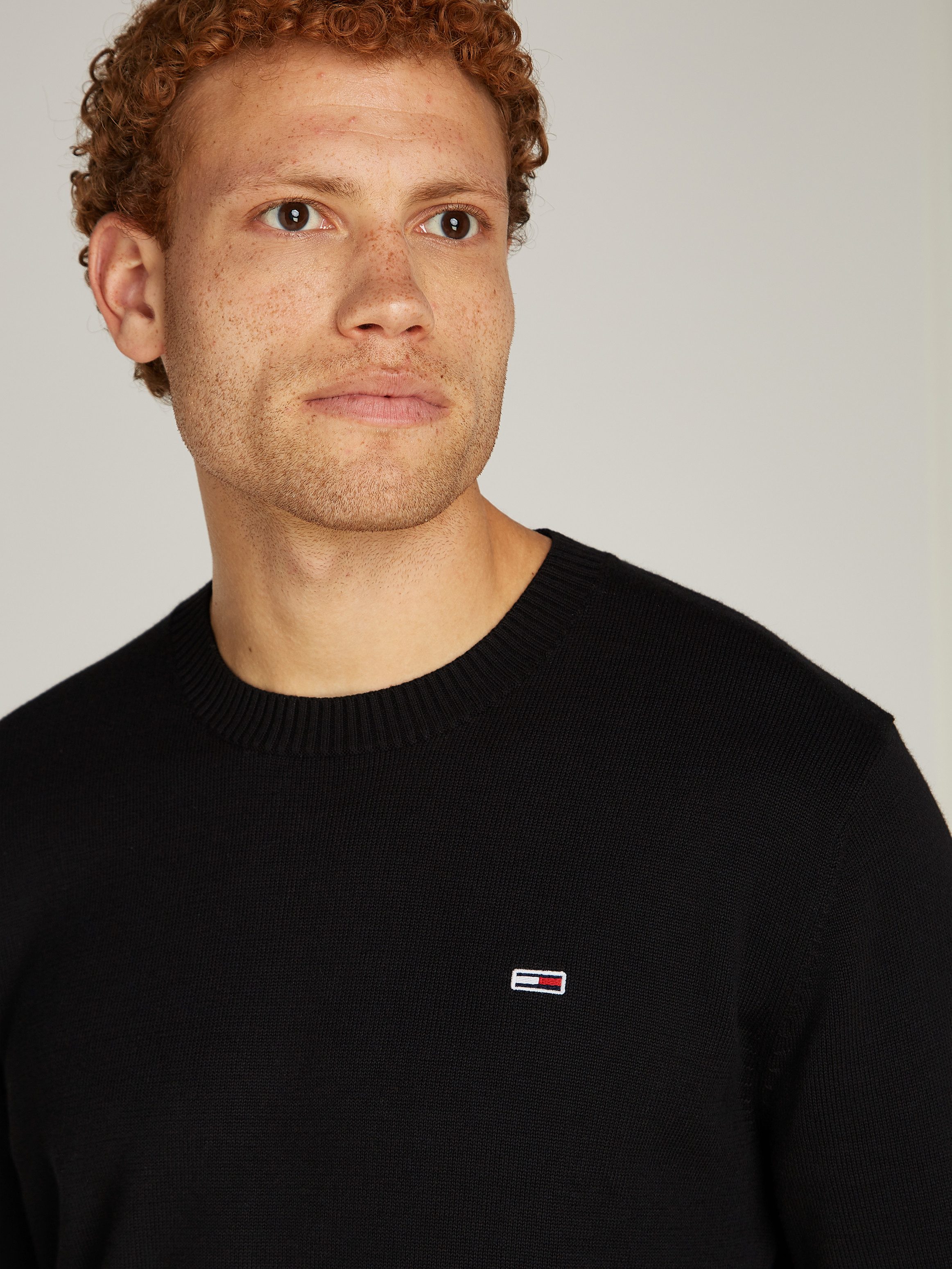 TOMMY JEANS Trui met ronde hals TJM SLIM ESSENTIAL LIGHT SWEATER