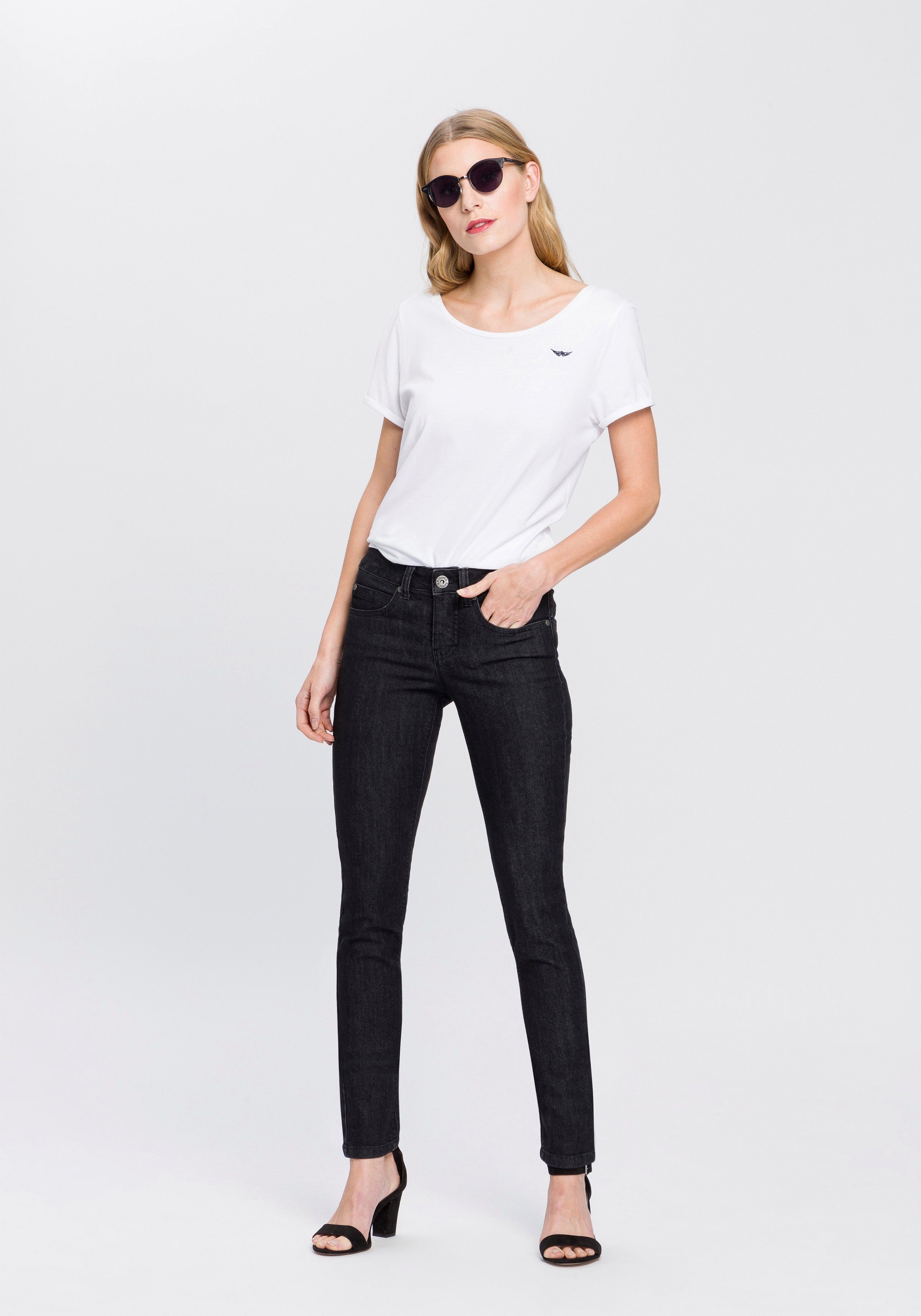 Arizona Skinny fit jeans Shaping skinny pasvorm, normale taille, in stretchkwaliteit, used-look