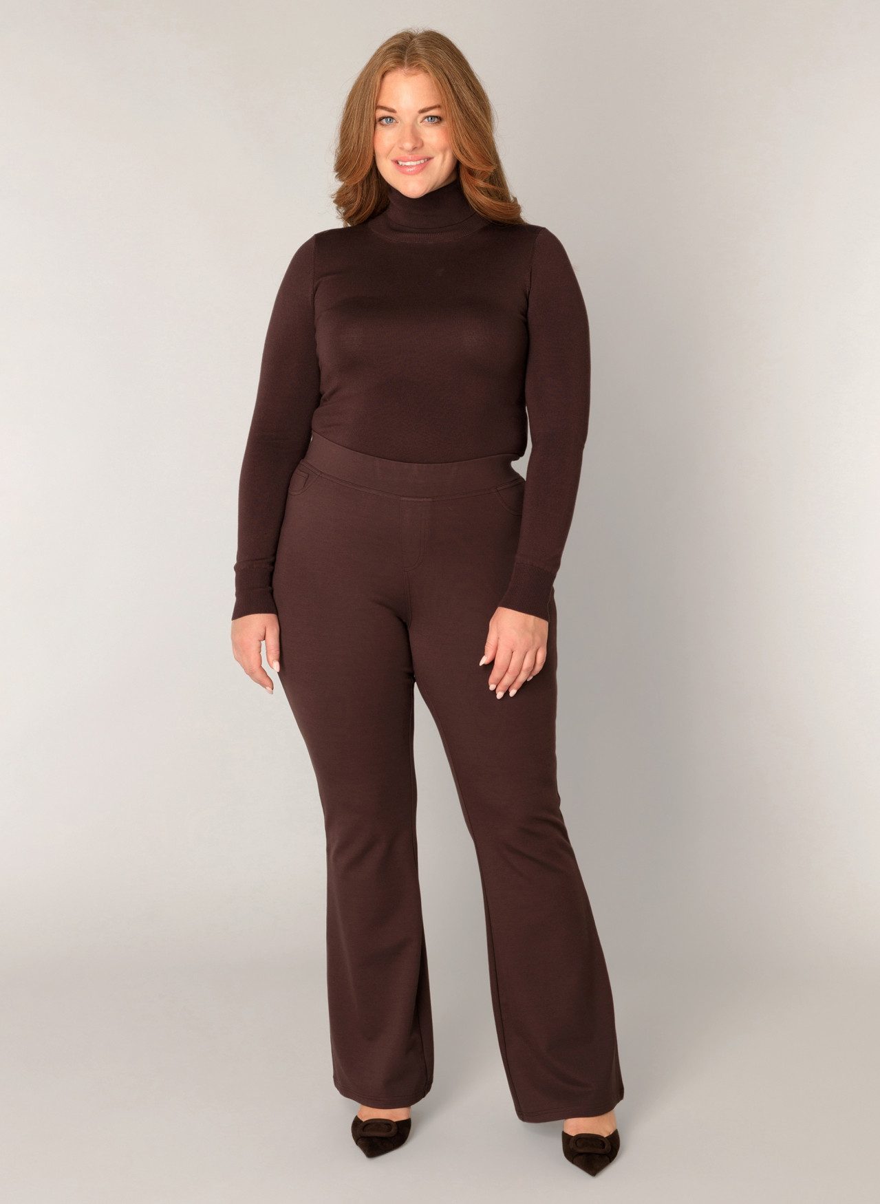 Base Level Curvy Tregging Allie Modern bootcut-model