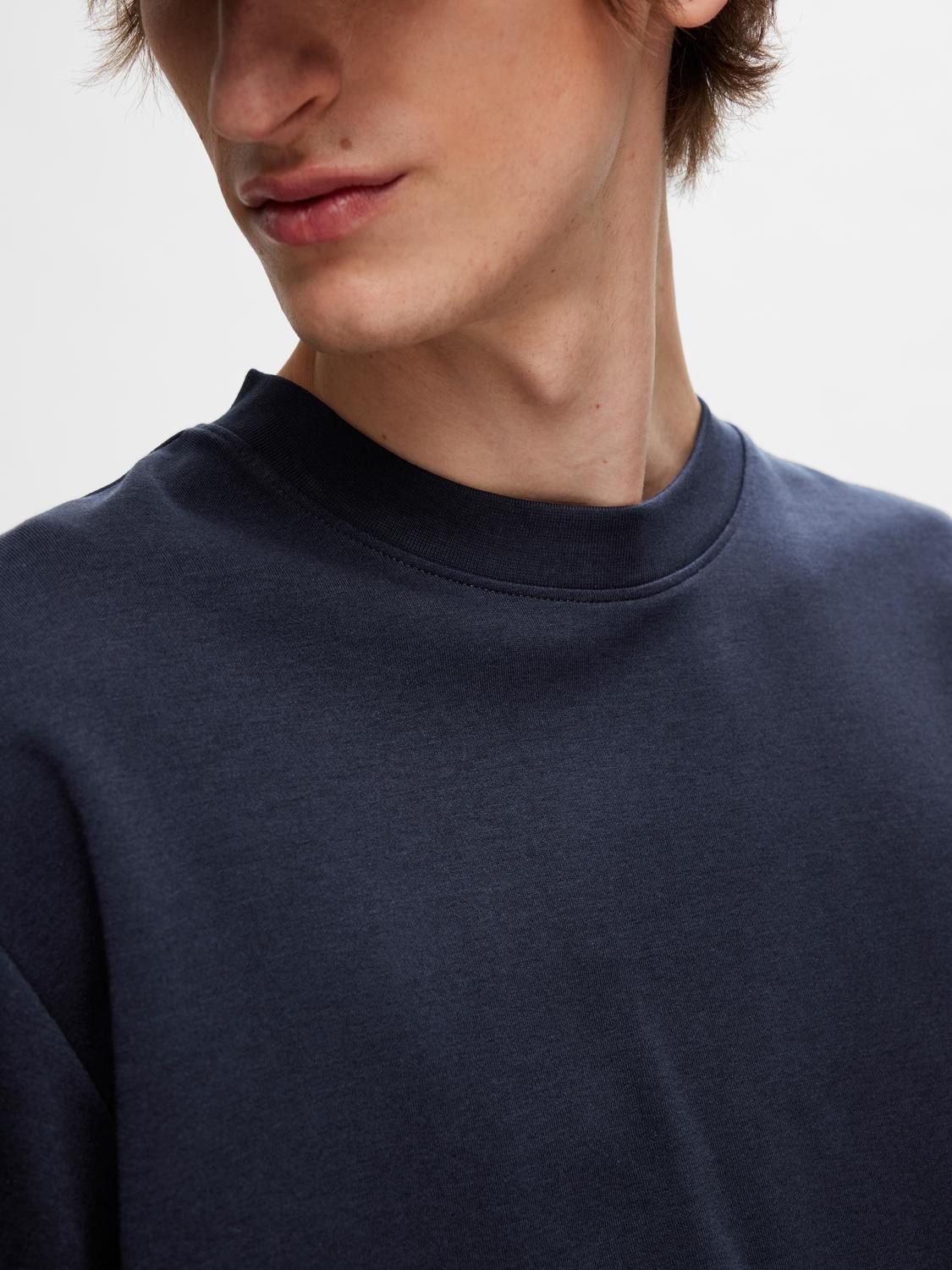 SELECTED HOMME Shirt met ronde hals SLHLOOSEOSCAR SS O-NECK TEE NOOS