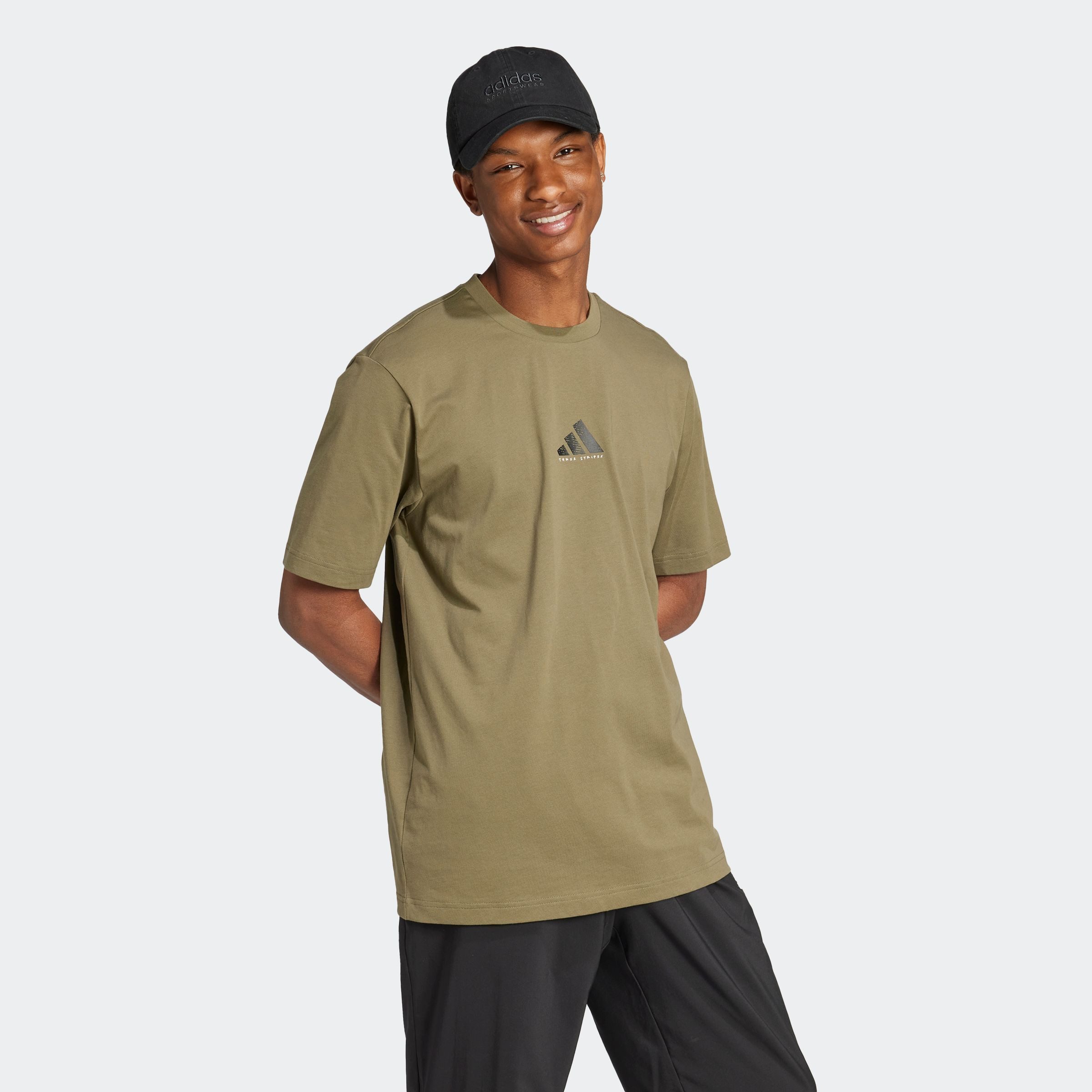 adidas Sportswear T-shirt M C PHOTO TEE