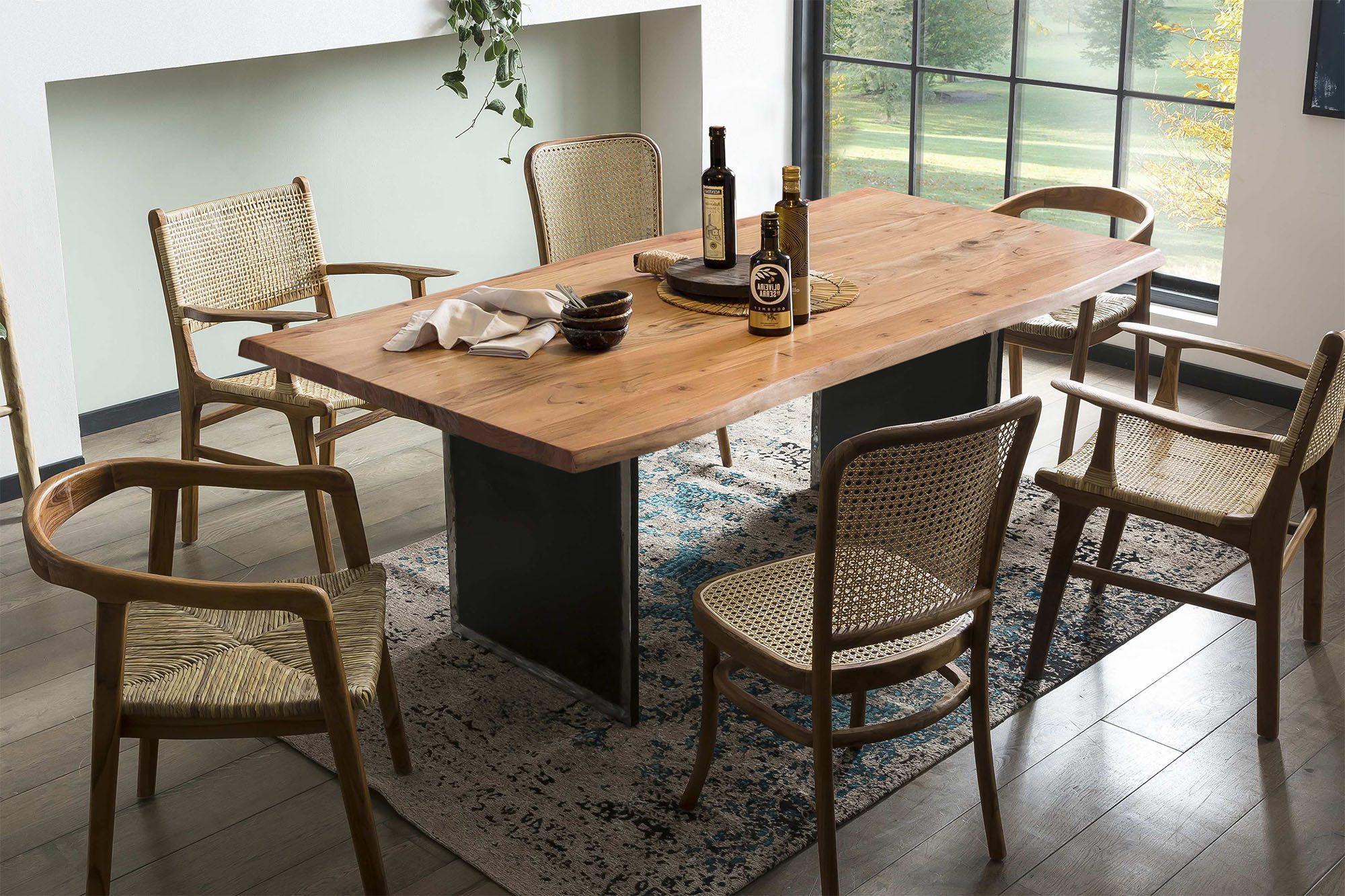 INOSIGN Tafel met hout gebeitst, gelakt en gewaxed (1 stuk)
